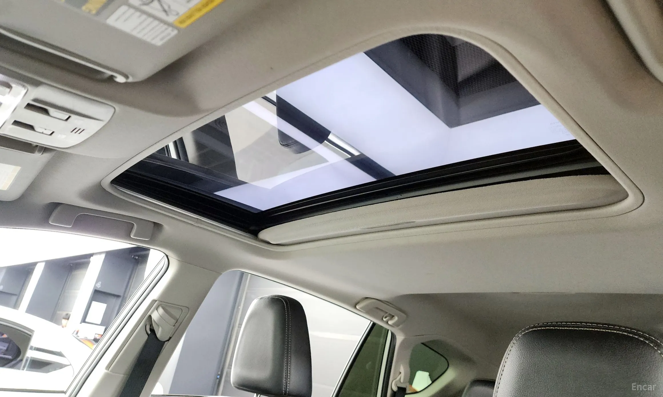 Toyota RAV4 превью 18