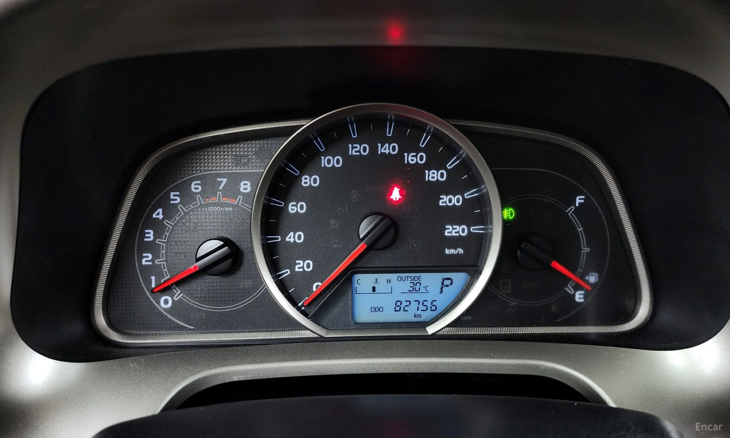 Toyota RAV4 превью 8