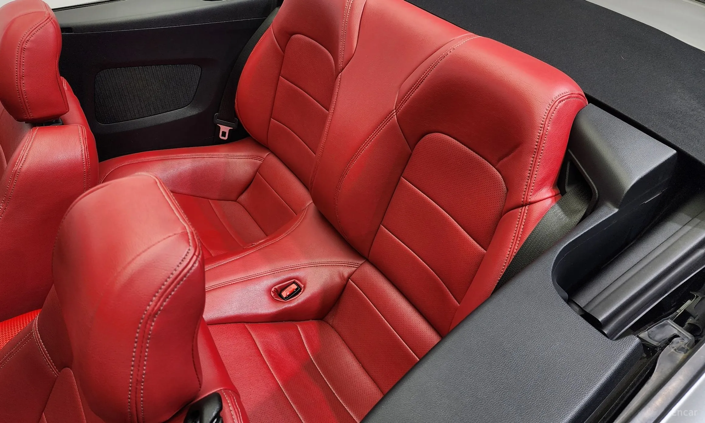 Ford Mustang превью 11