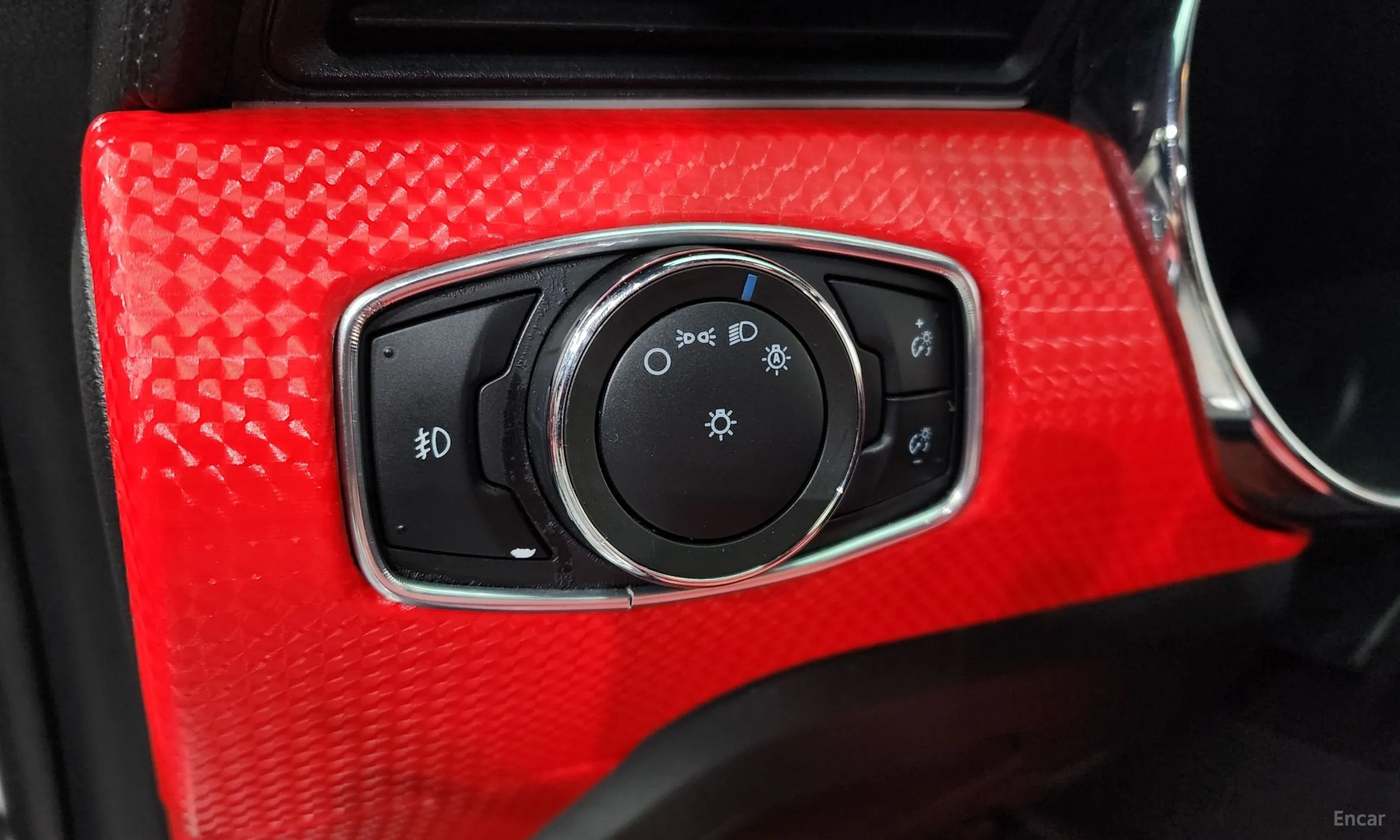 Ford Mustang превью 14
