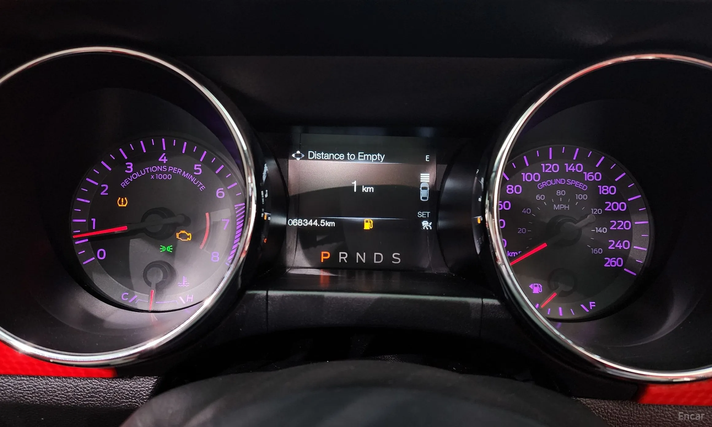 Ford Mustang превью 8