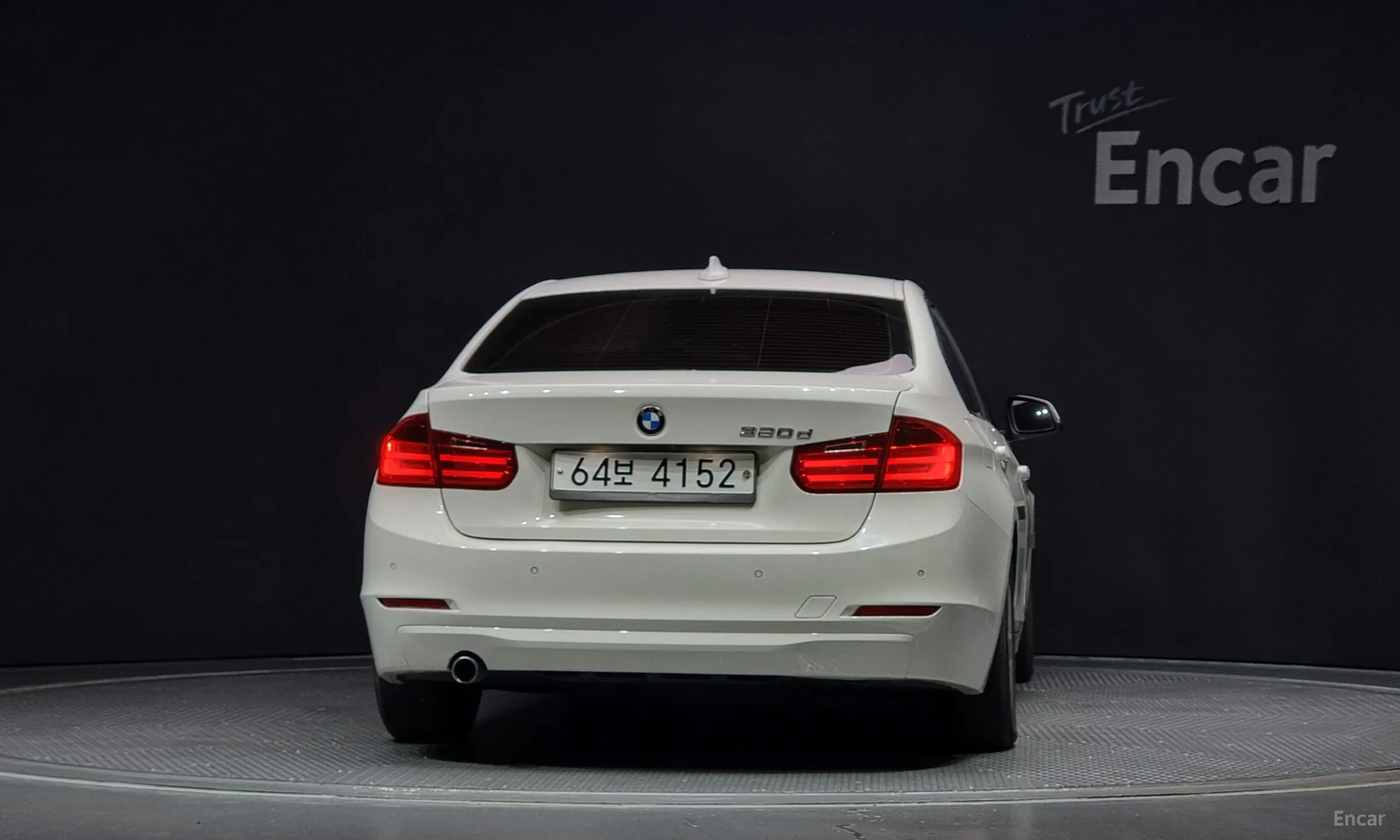 BMW 3 Series (F30) превью 3