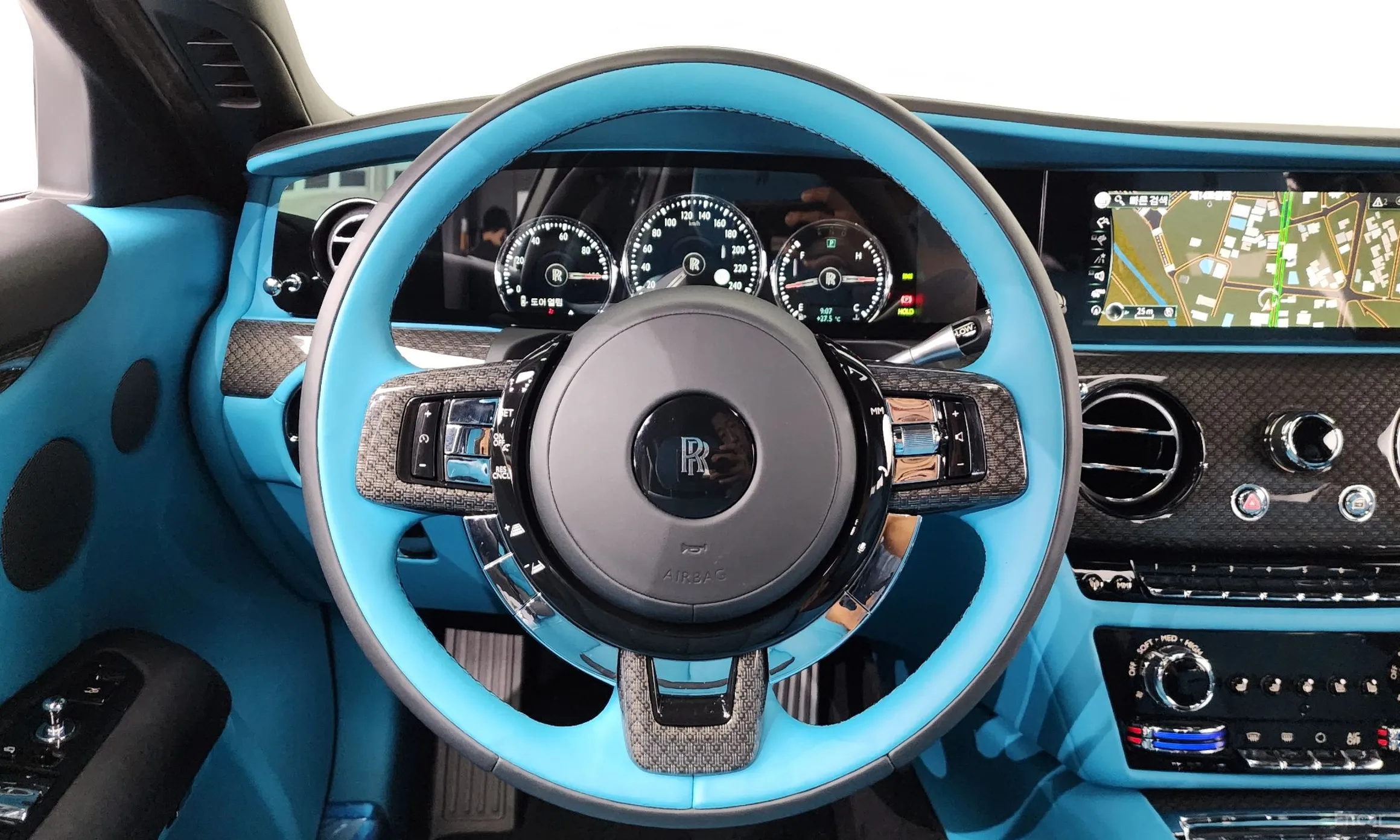 Rolls-Royce Ghost 2nd Generation превью 13