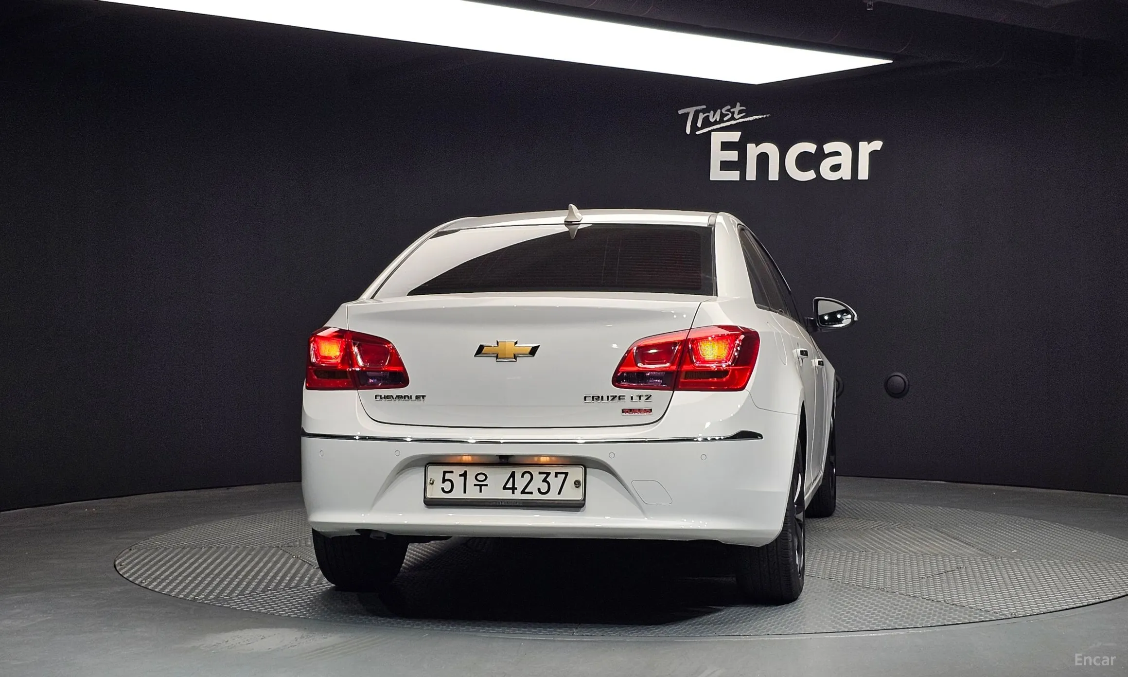 Chevrolet (GM Daewoo) Cruze превью 3