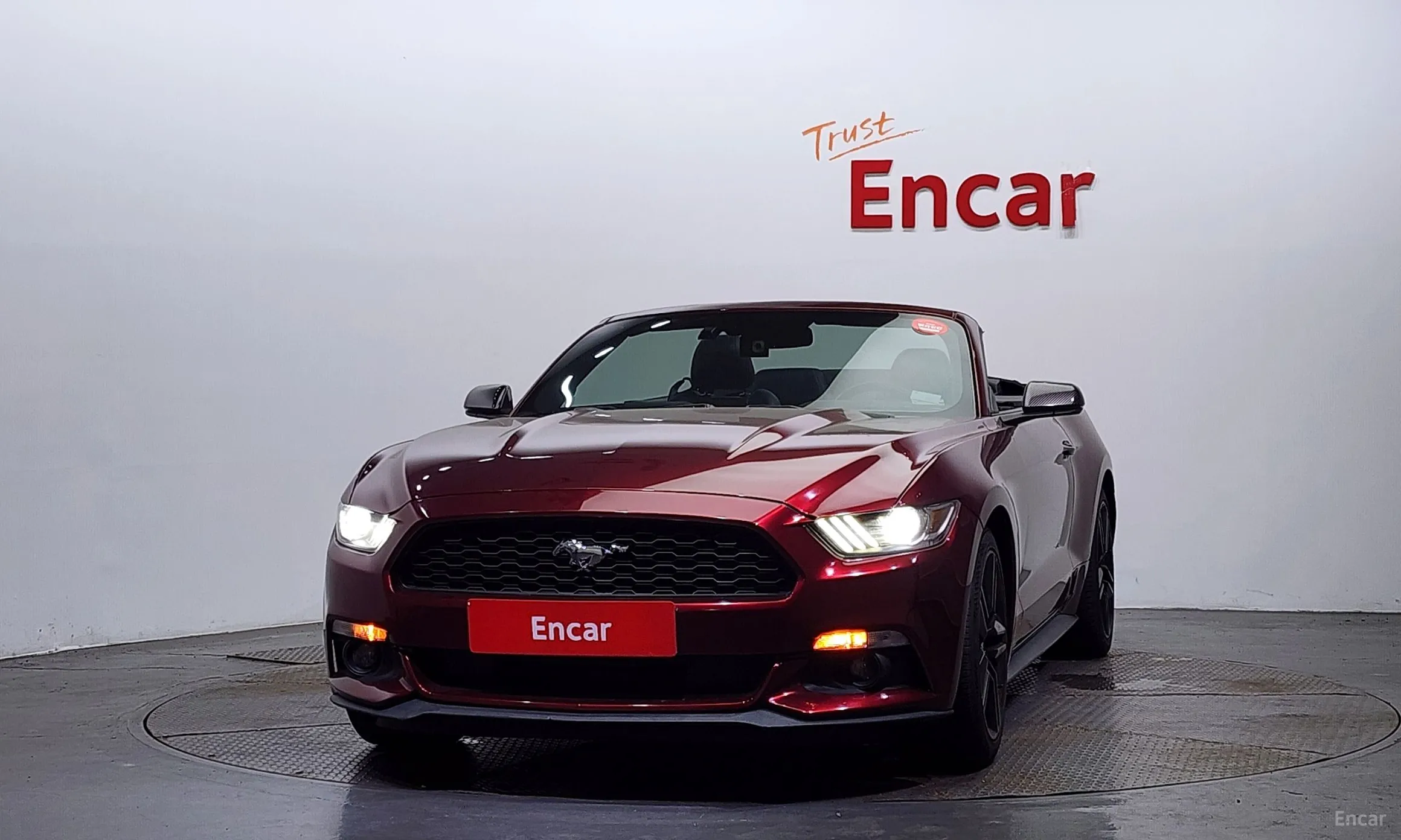Ford Mustang превью 3
