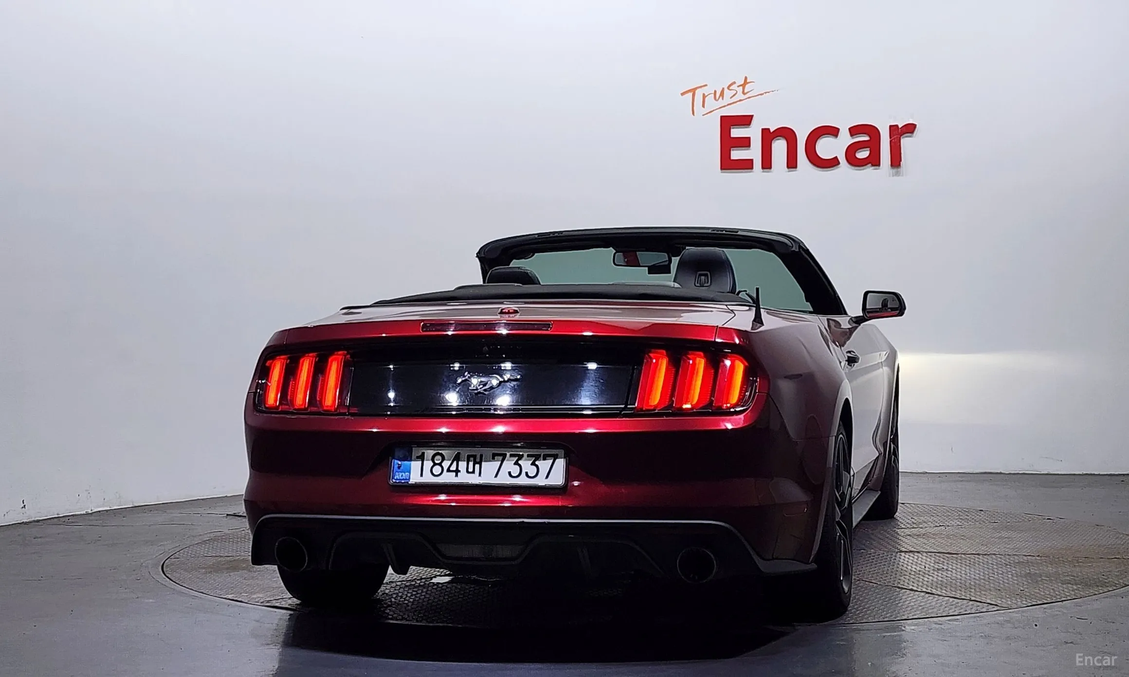 Ford Mustang превью 4