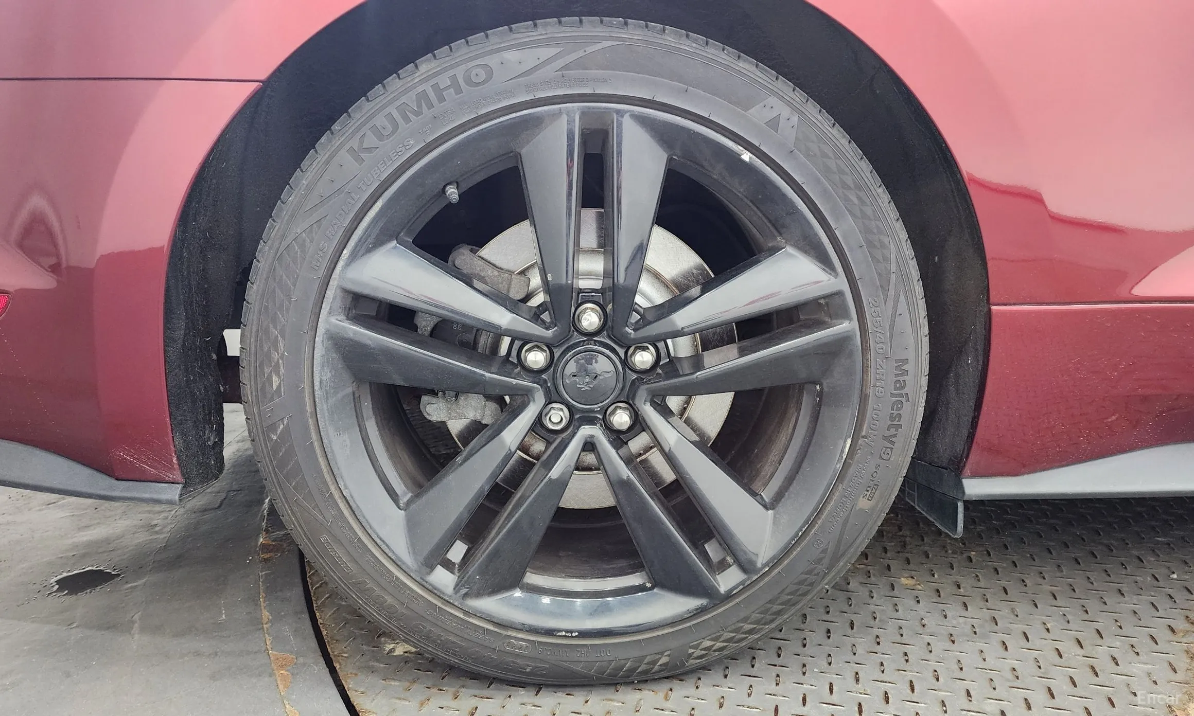 Ford Mustang превью 5