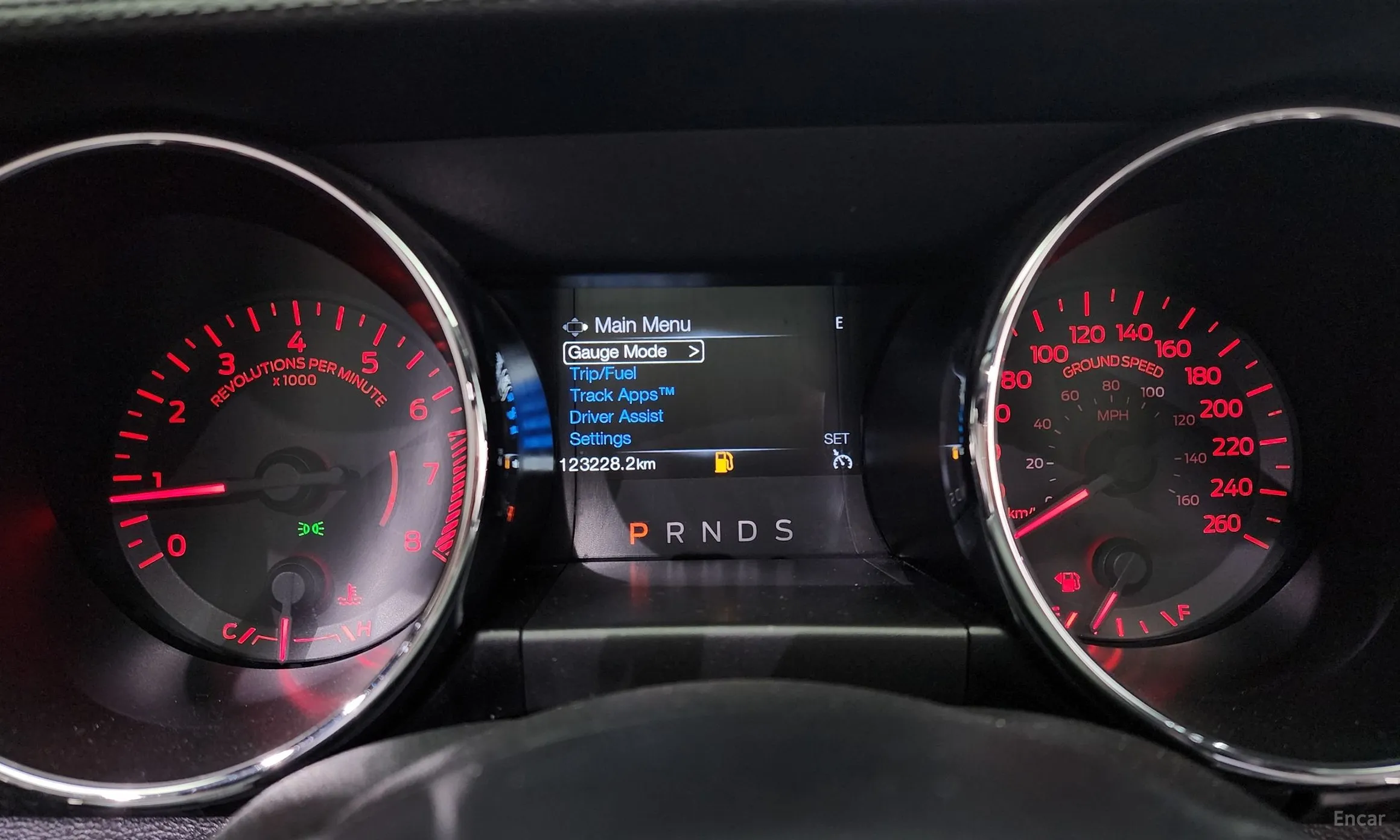 Ford Mustang превью 8