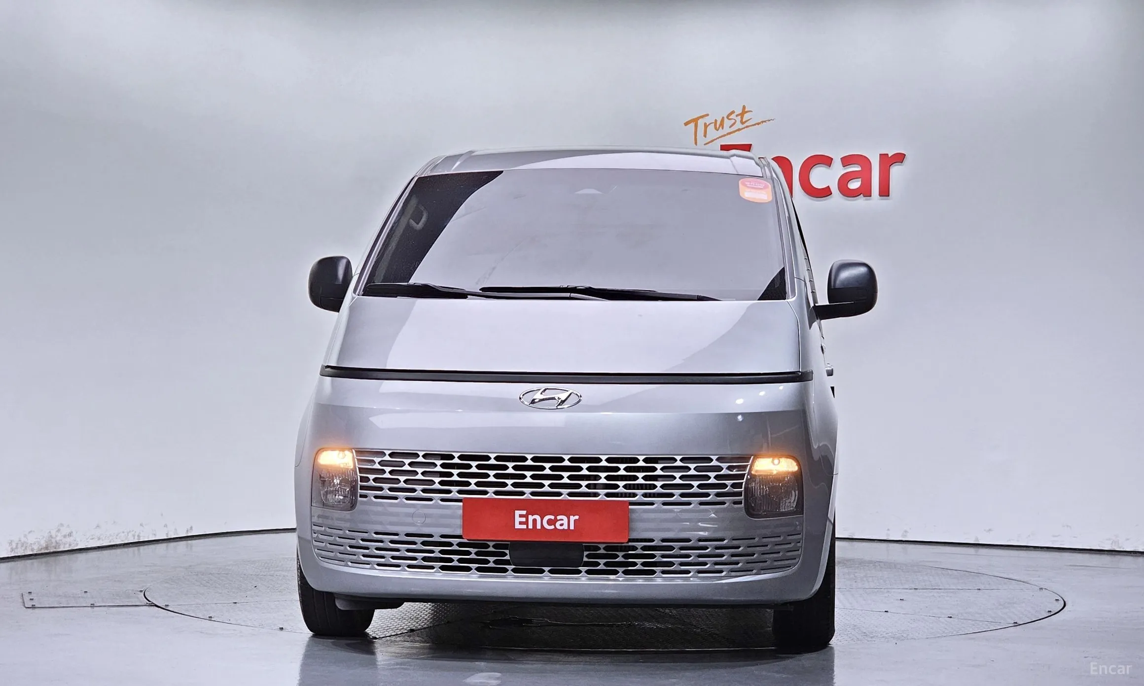 Hyundai Staria превью 2