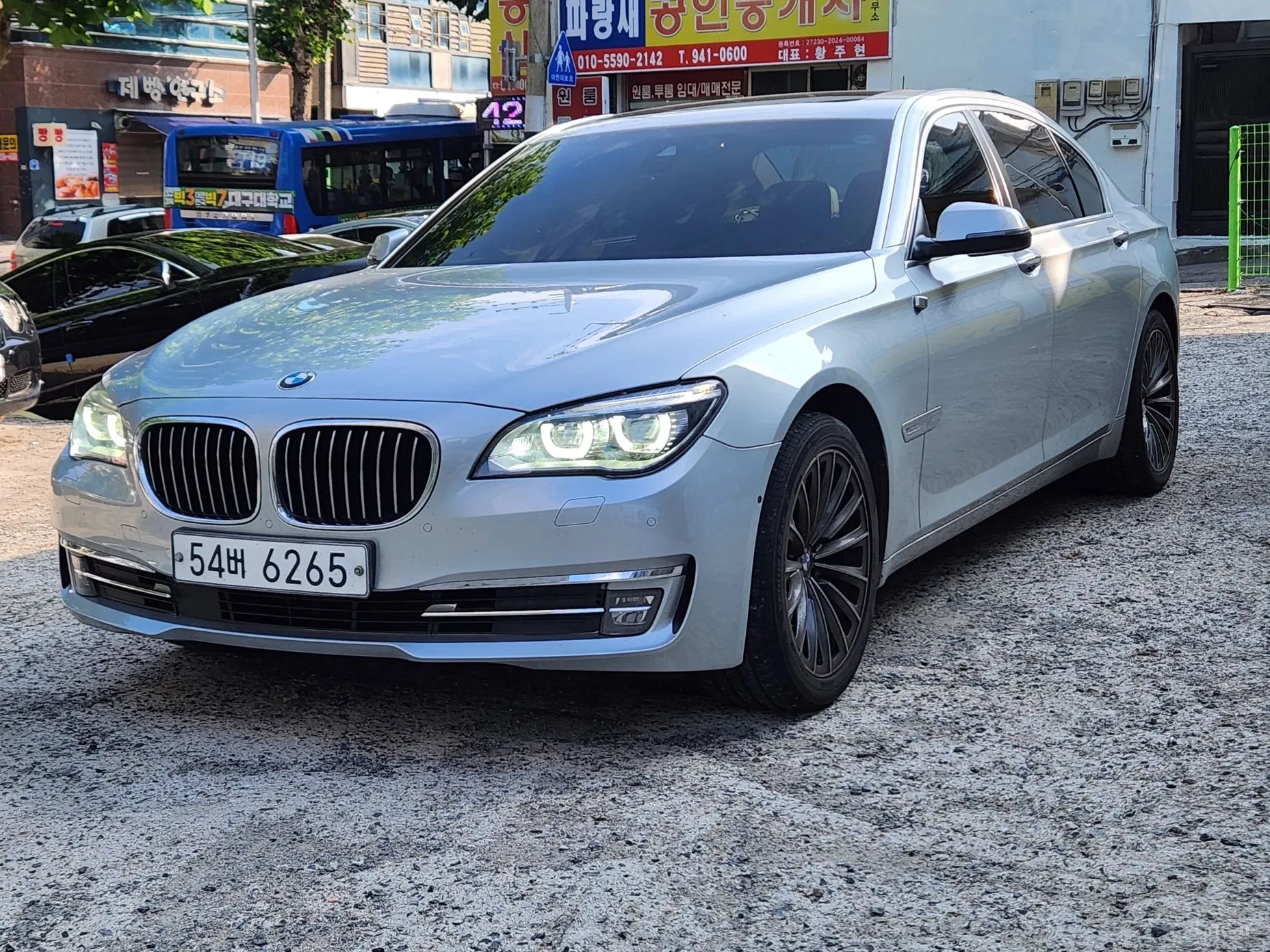 BMW 7 Series (F01) превью 2