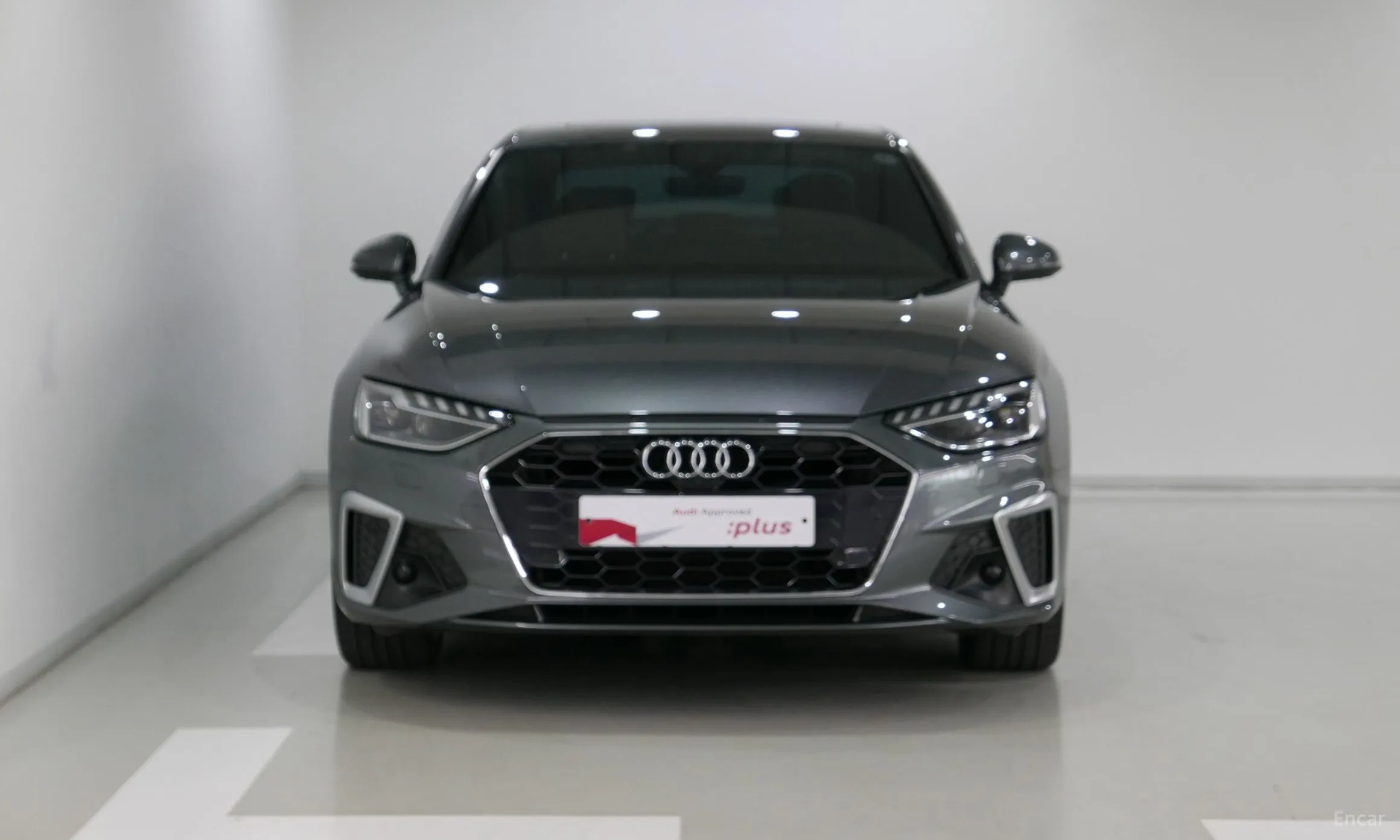 Audi A4 (B9)