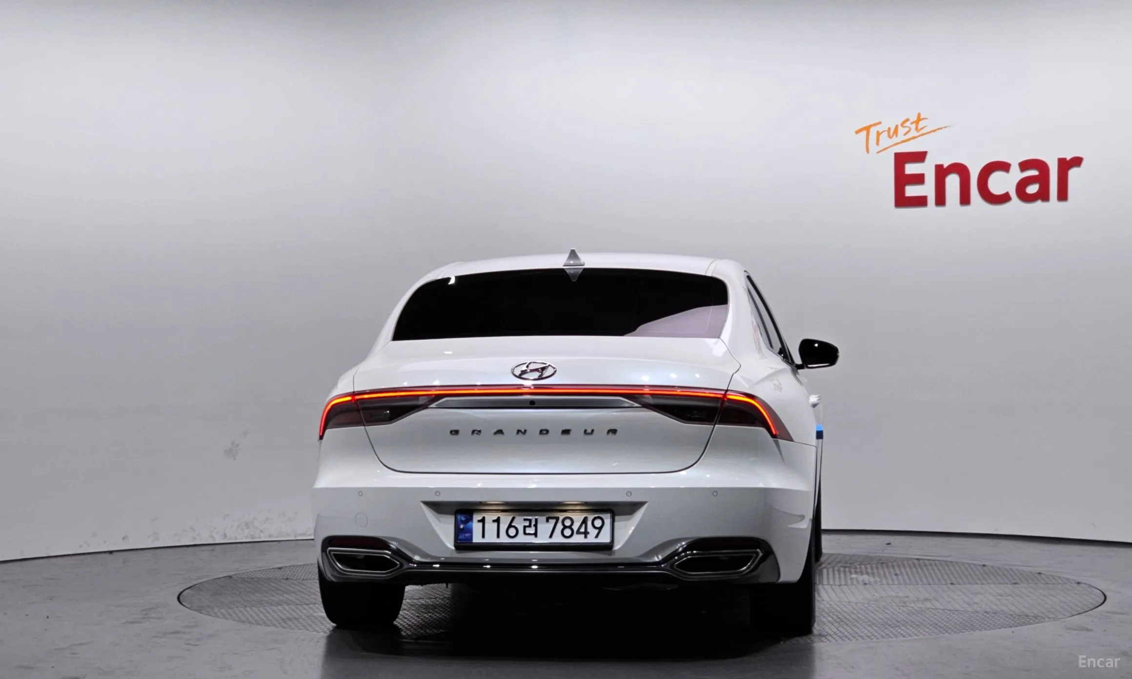 Hyundai Grandeur IG превью 3