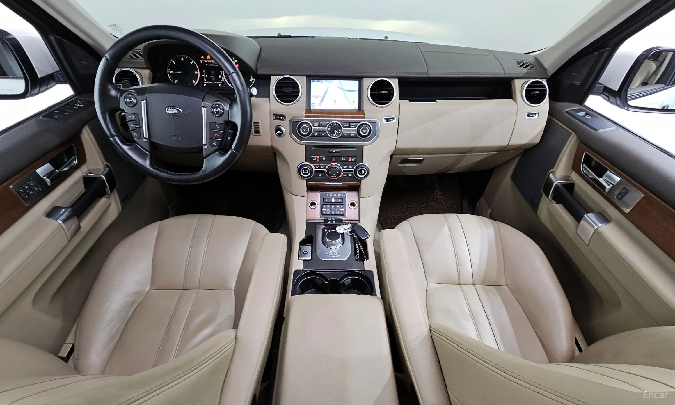Land Rover Discovery 4 превью 4