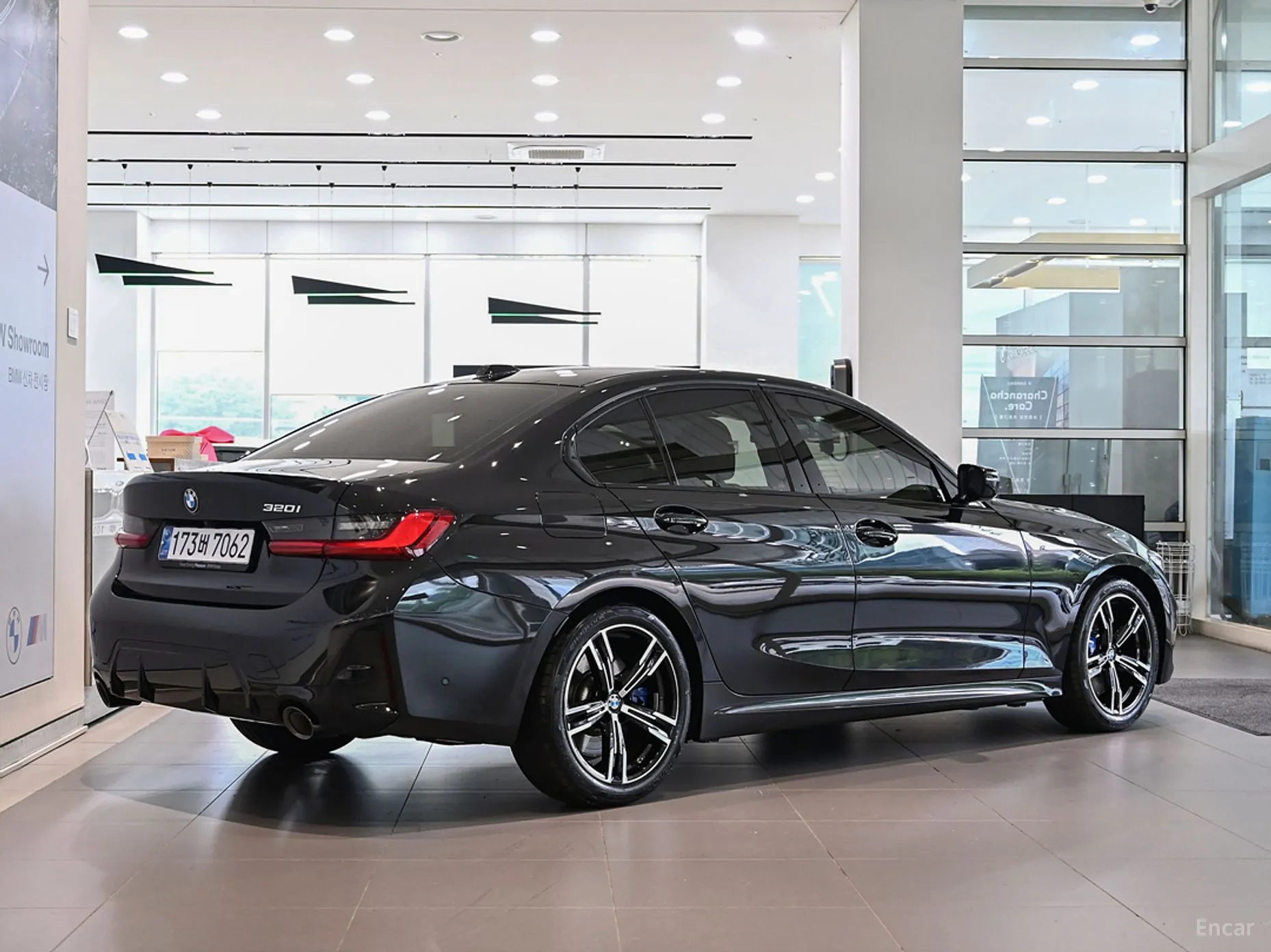 BMW 3 Series (G20) превью 3