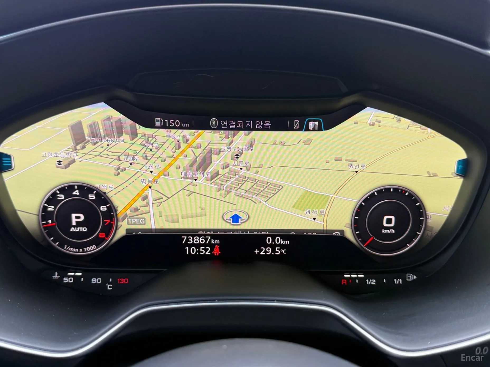 Audi TT (8S) превью 4