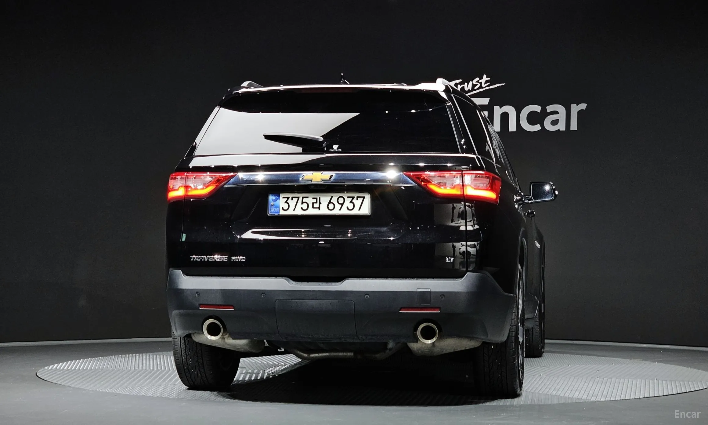 Chevrolet (GM Daewoo) Traverse превью 3