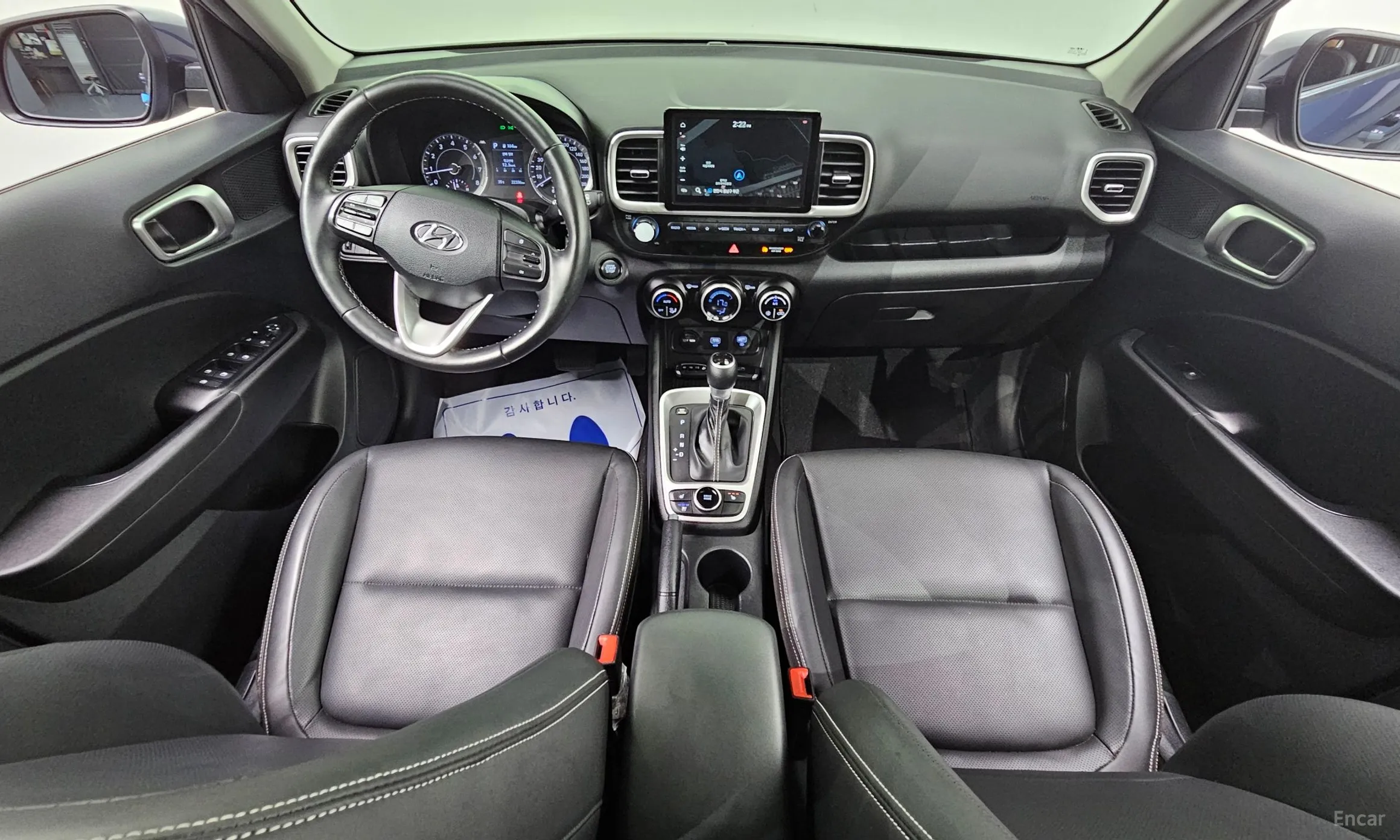 Hyundai Venue превью 4