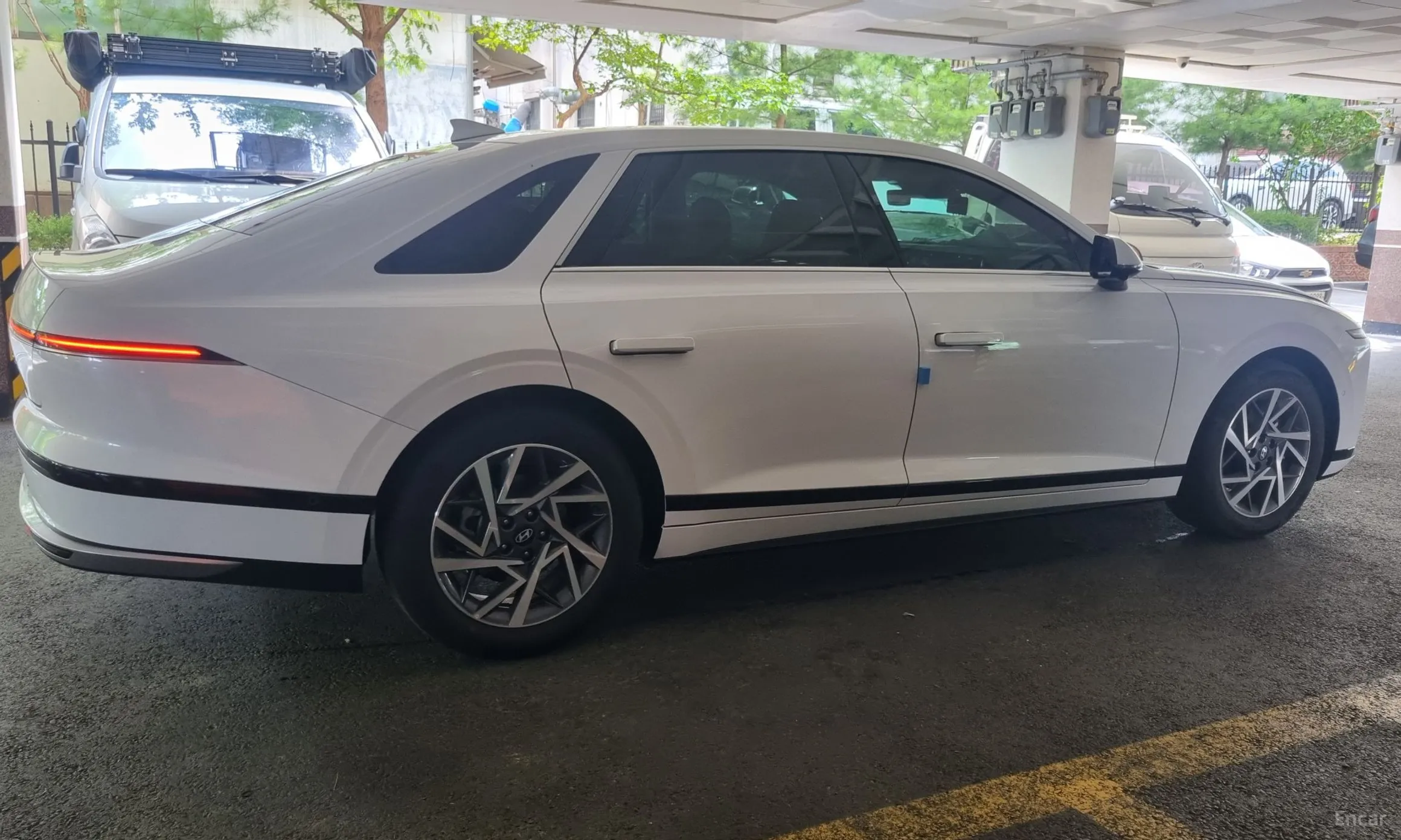 Hyundai Grandeur (GN7) превью 3