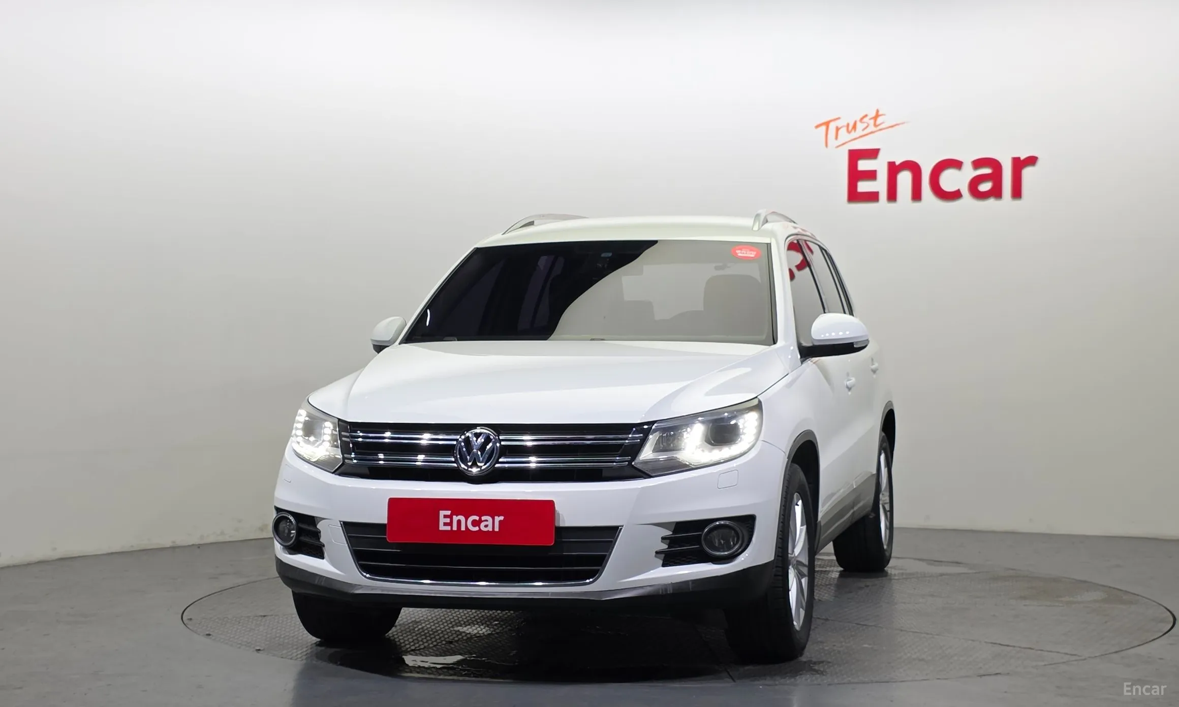 Volkswagen New Tiguan превью 2