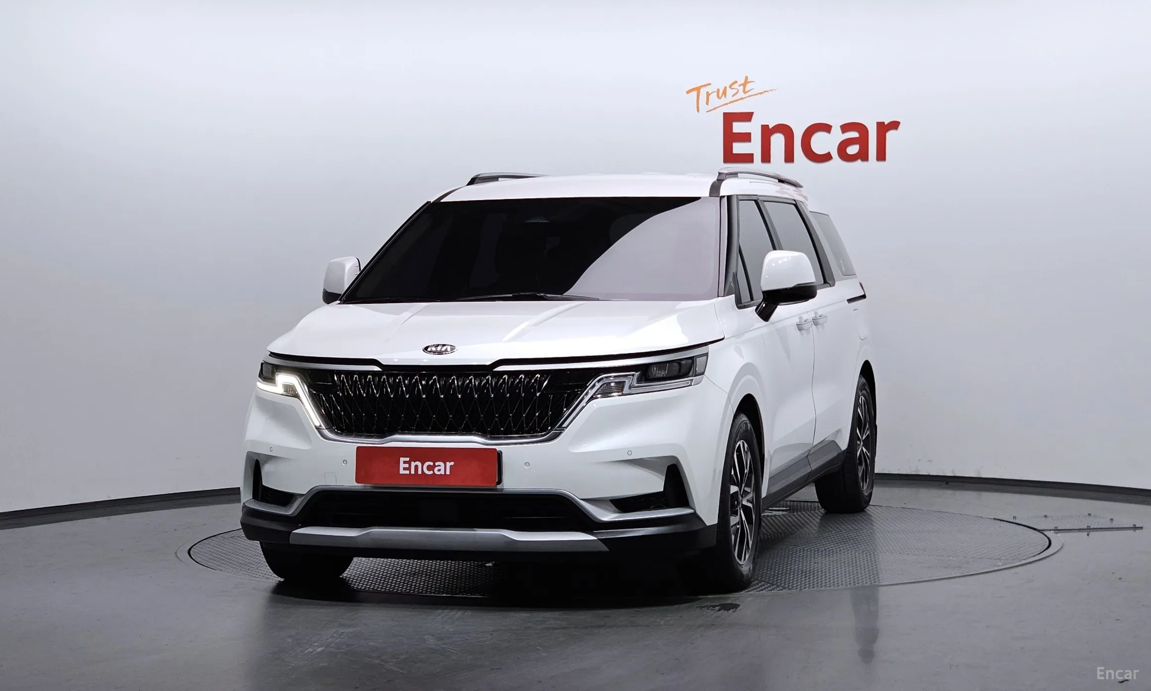 Kia Carnival Gen 4 превью 2