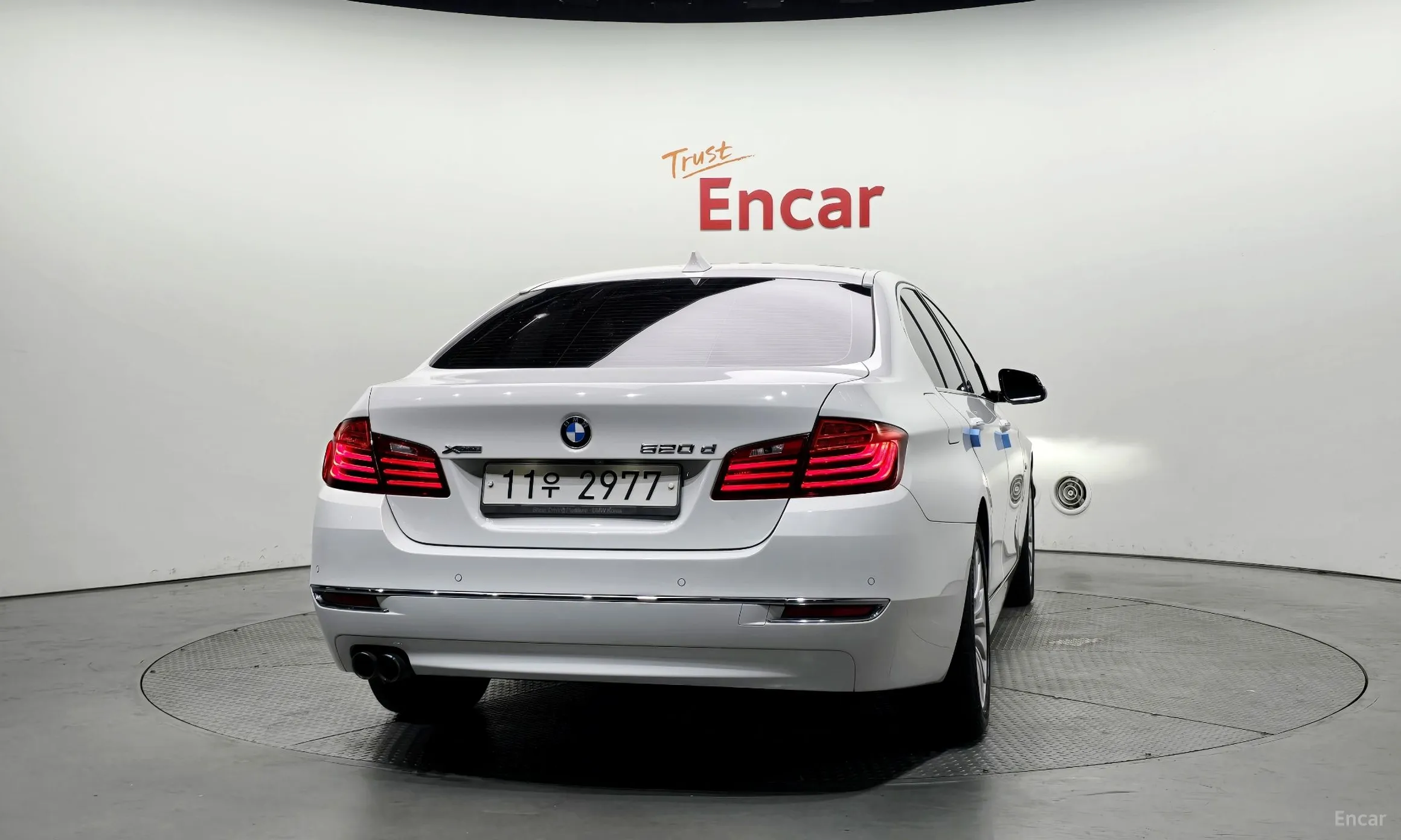 BMW 5 Series (F10) превью 3