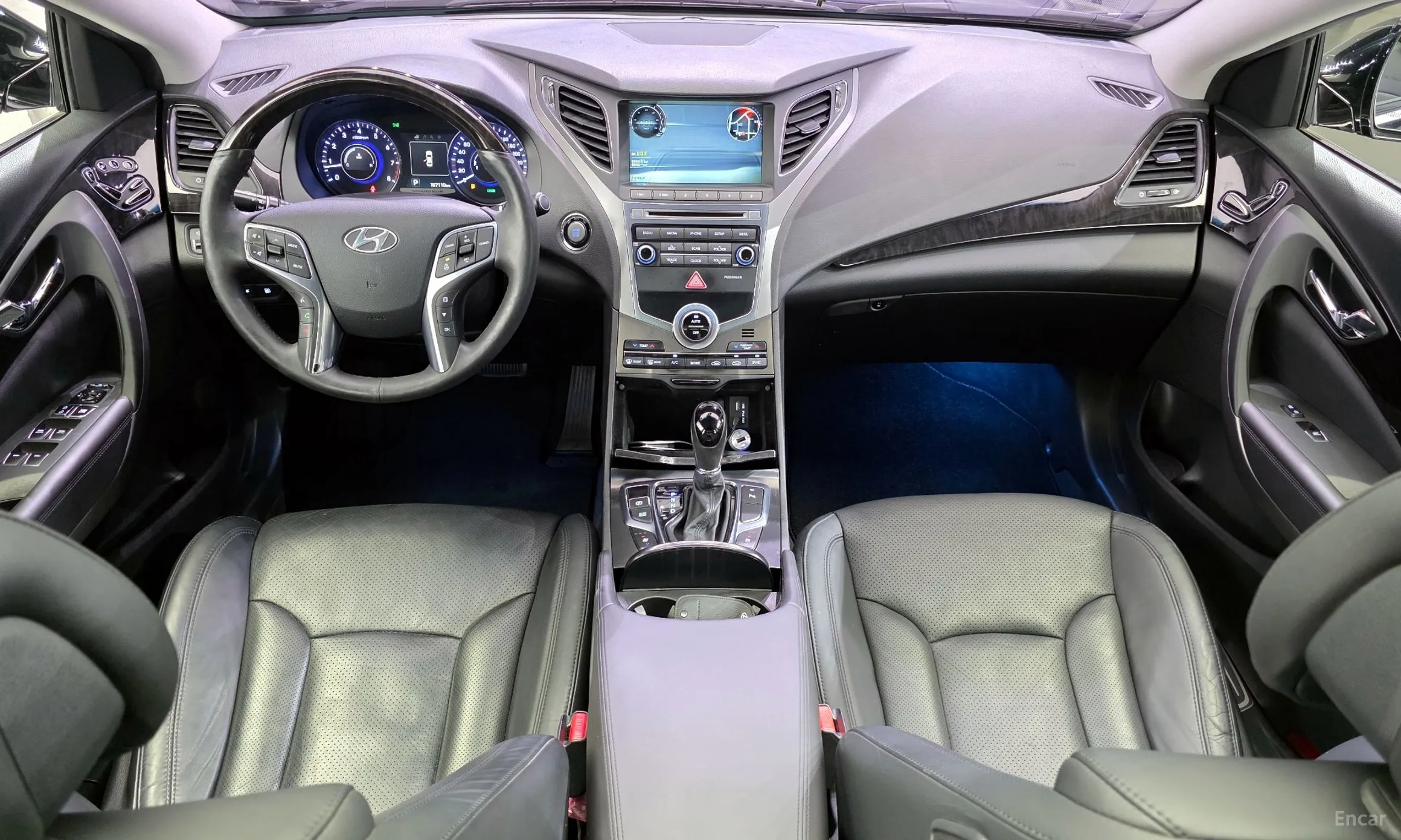 Hyundai Grandeur HG превью 4