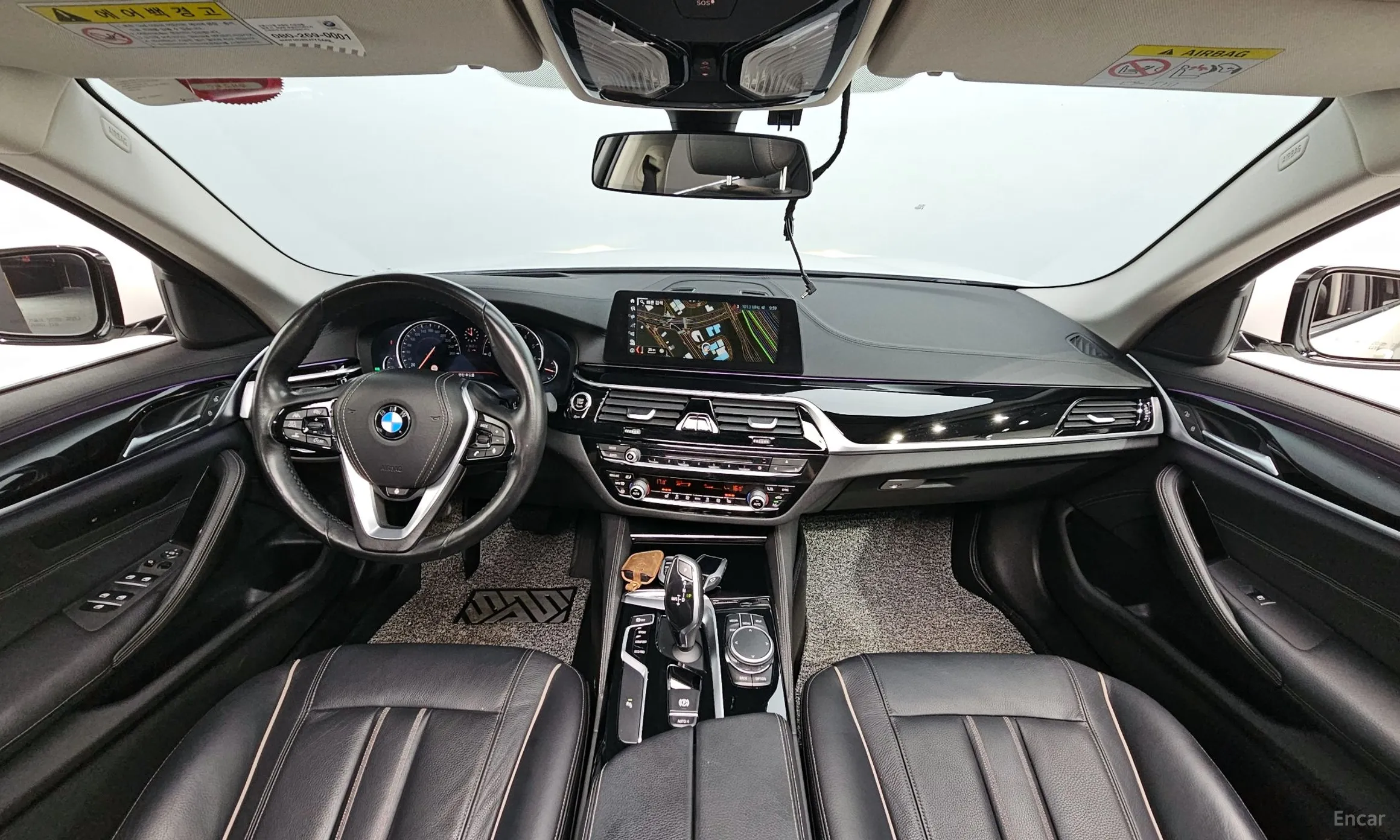 BMW 5 Series (G30) превью 4