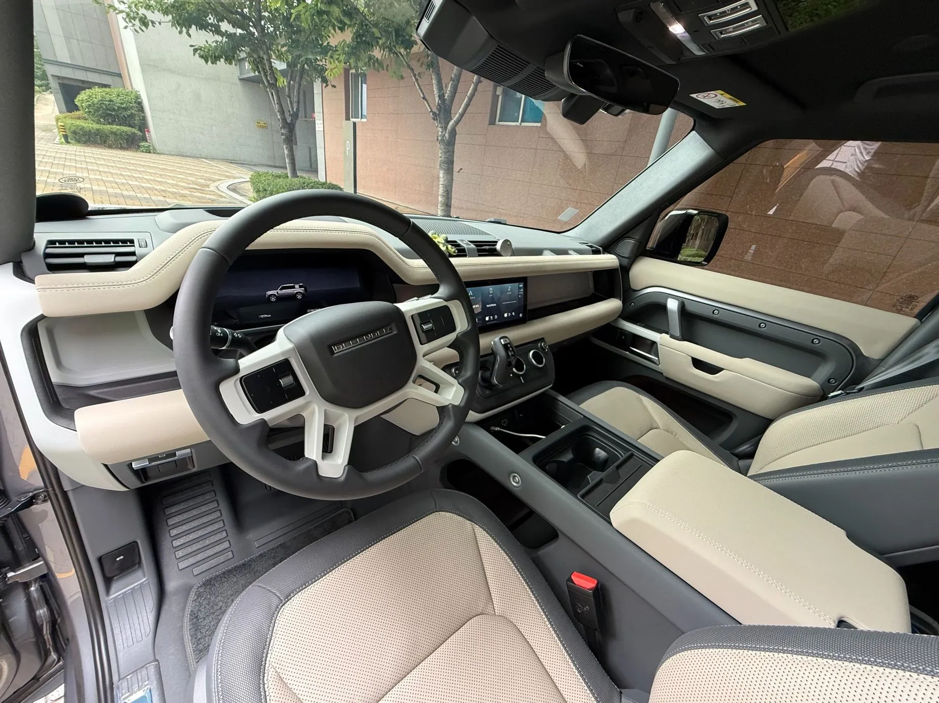 Land Rover Defender (L663) превью 4