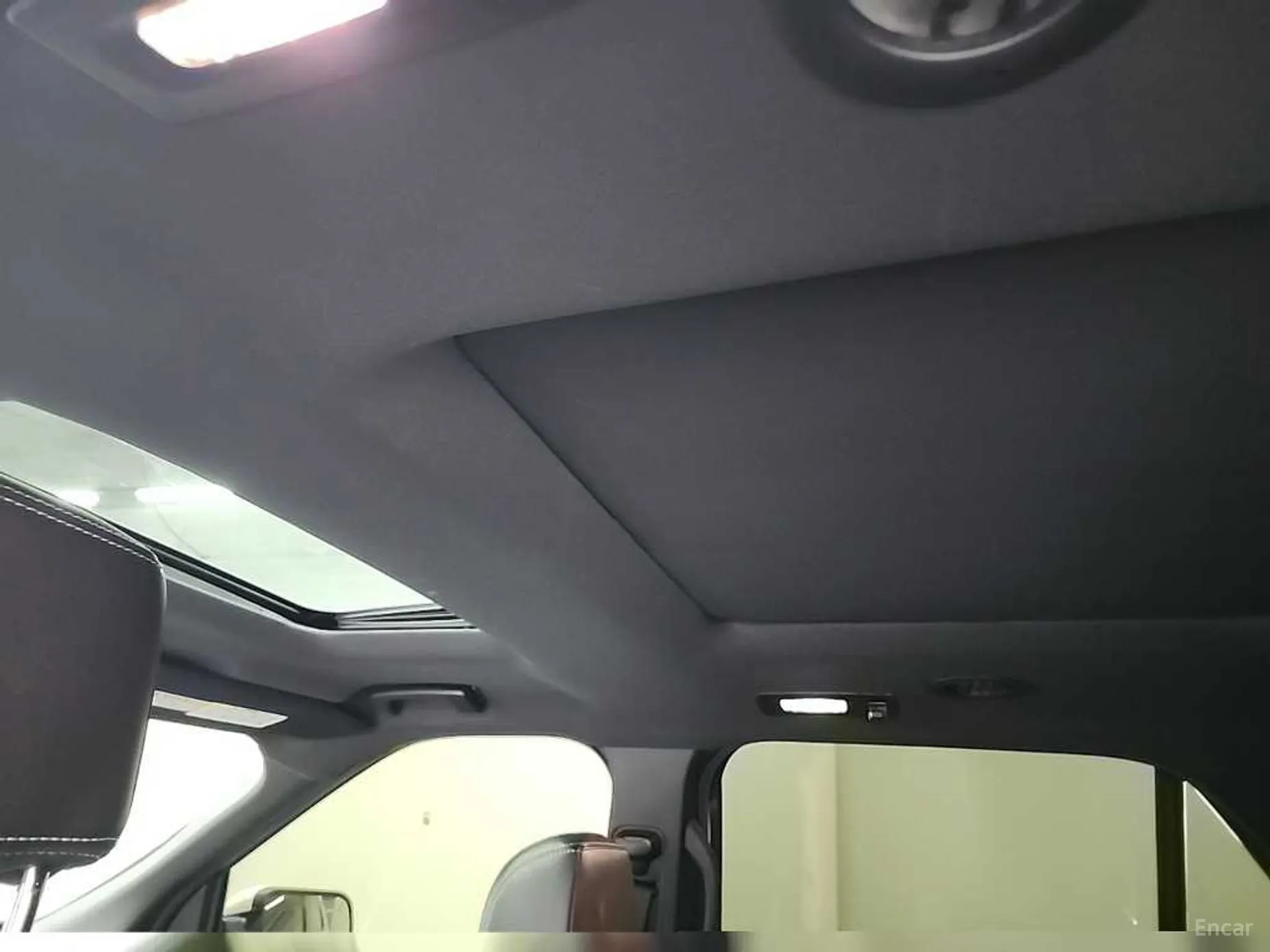 Ford Explorer превью 14