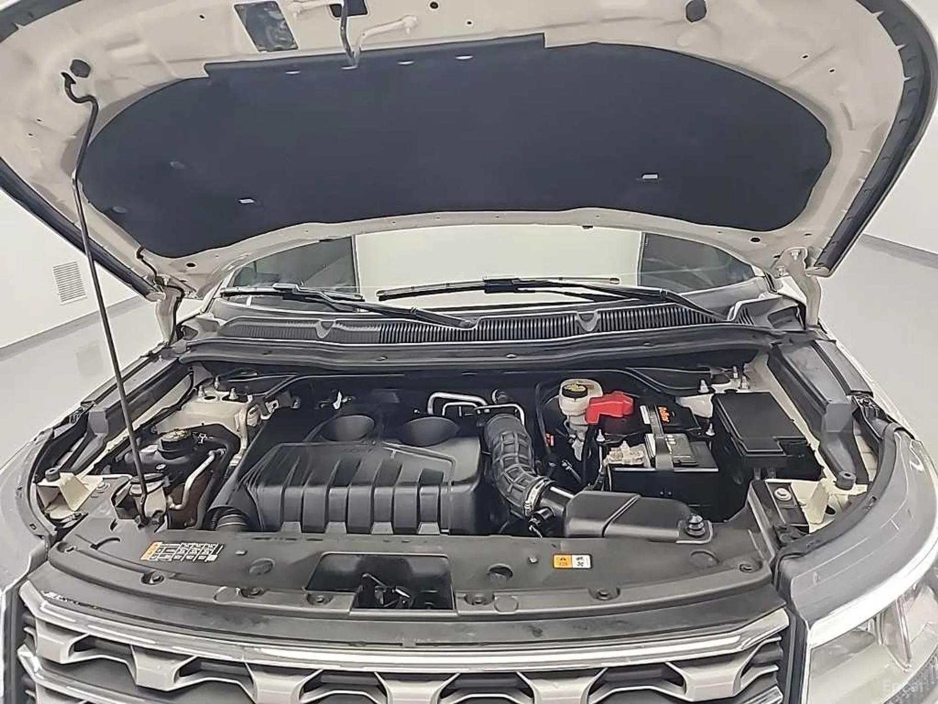 Ford Explorer превью 5