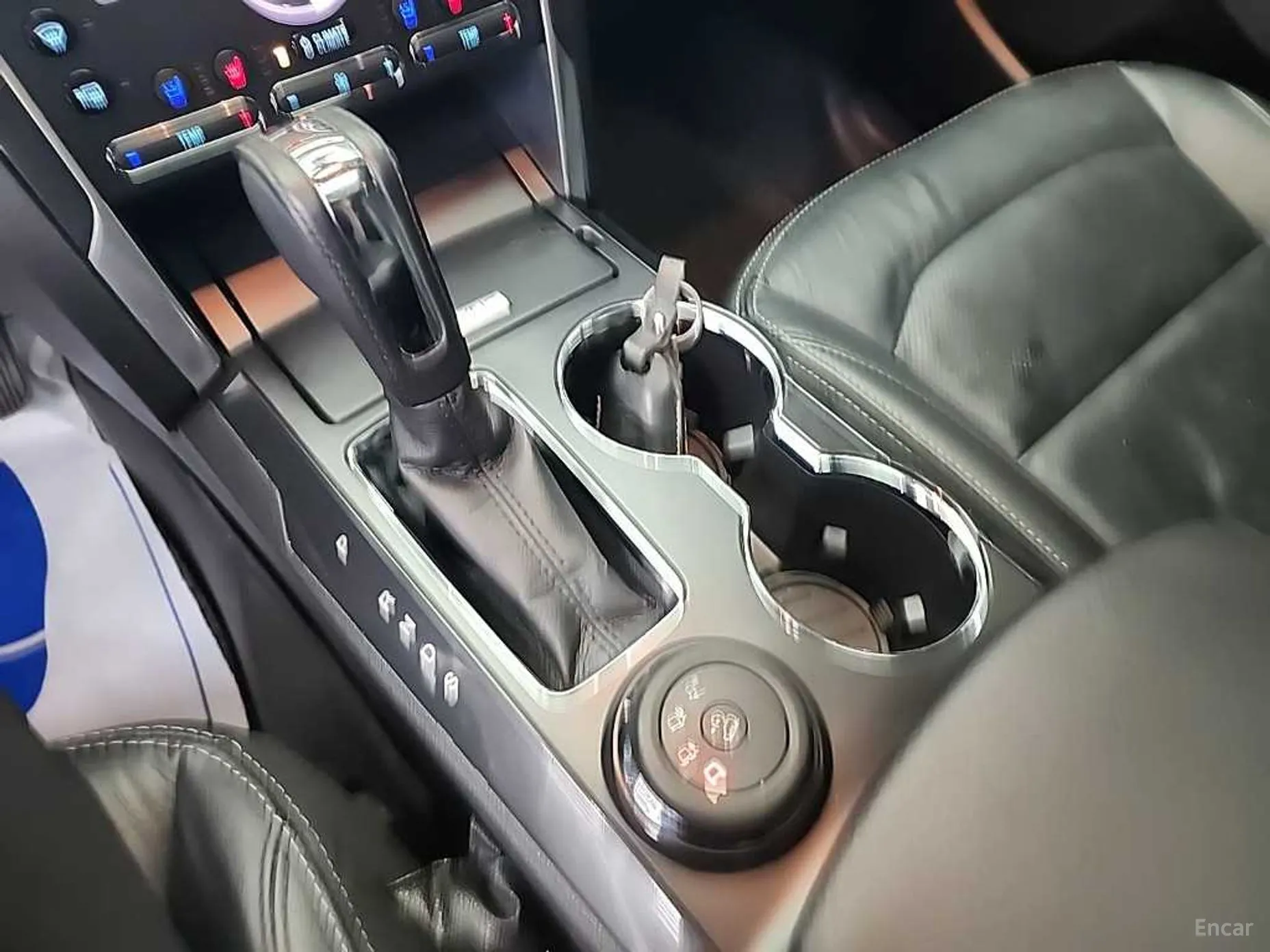 Ford Explorer превью 8