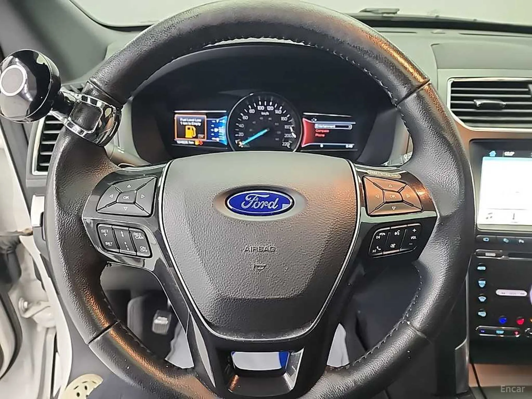 Ford Explorer превью 9