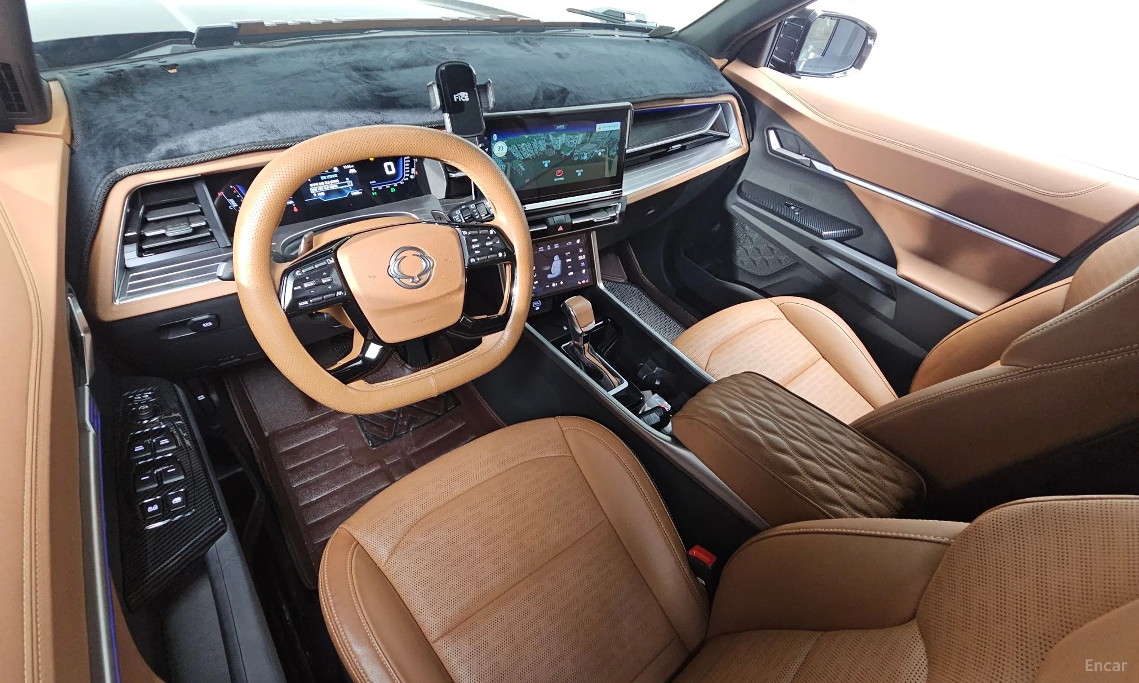 KG Mobility (SsangYong) Torres превью 7
