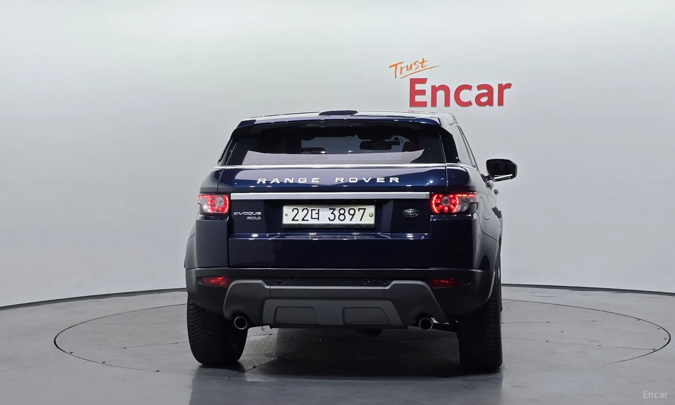 Land Rover Range Rover Evoque превью 3