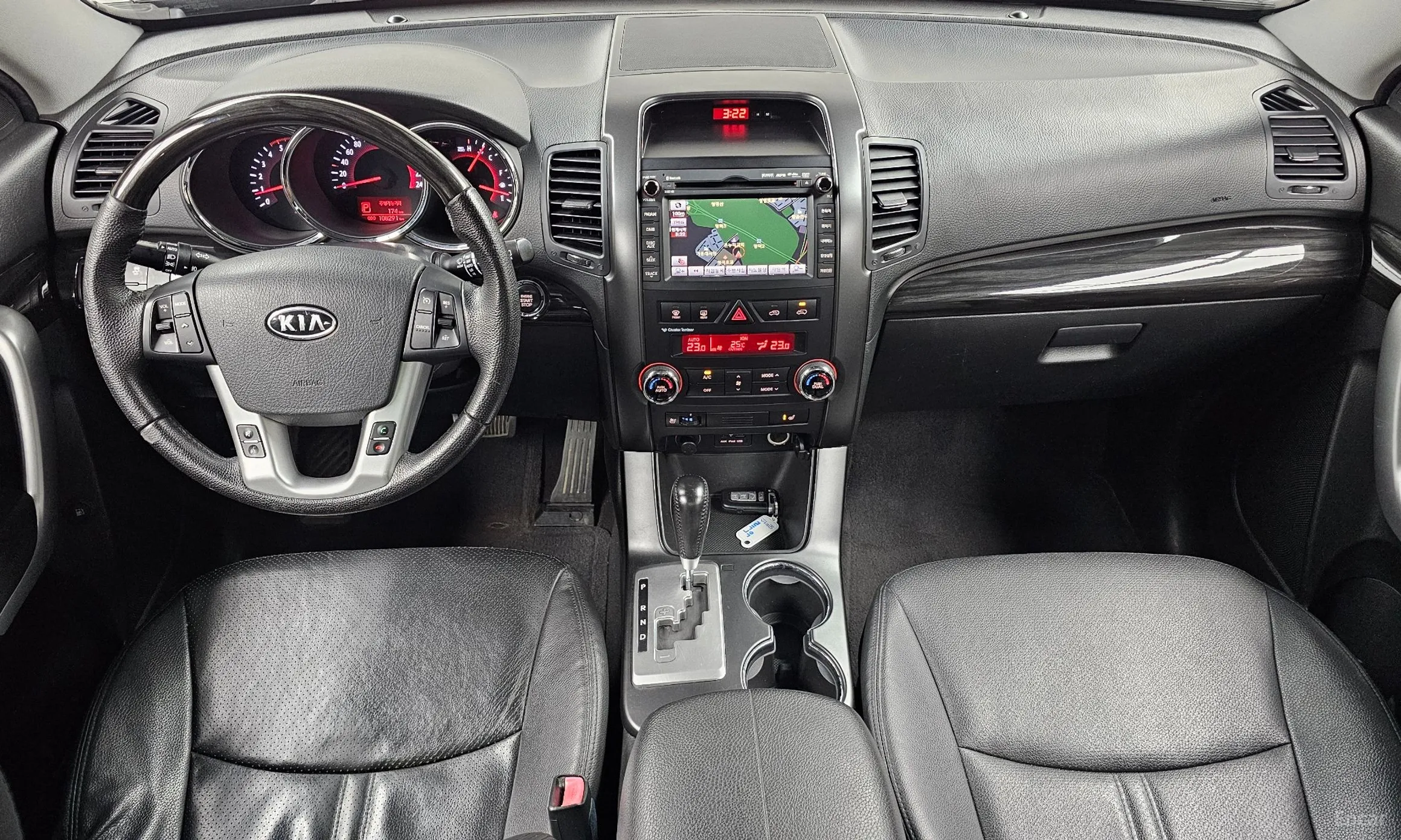 Kia Sorrento R превью 4