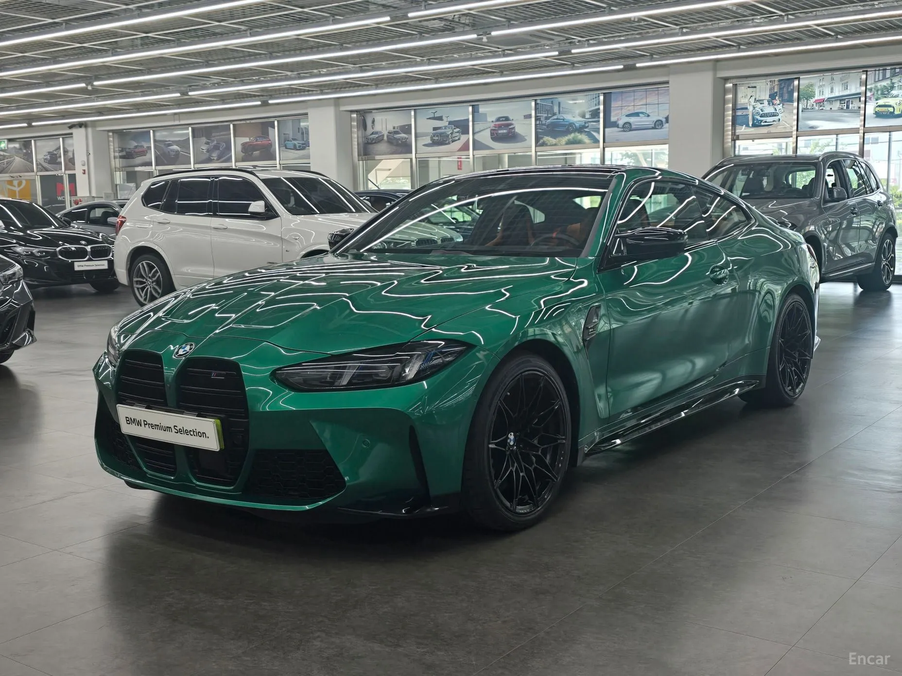 M4 (G82)