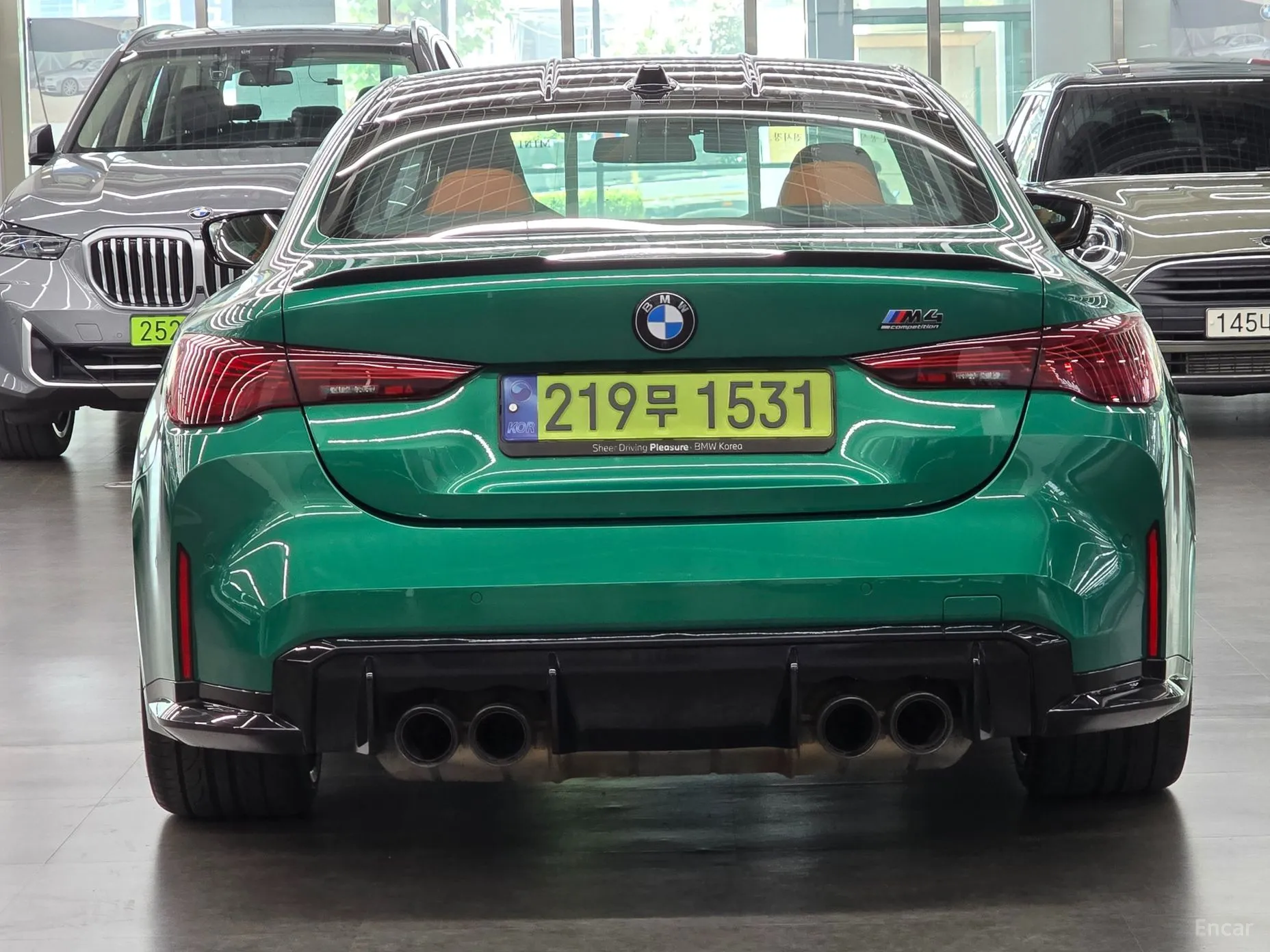 BMW M4 (G82)
