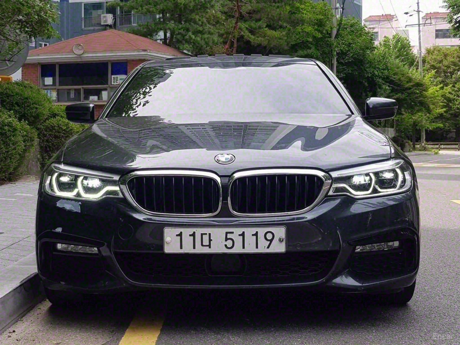 BMW 5 Series (G30) превью 2