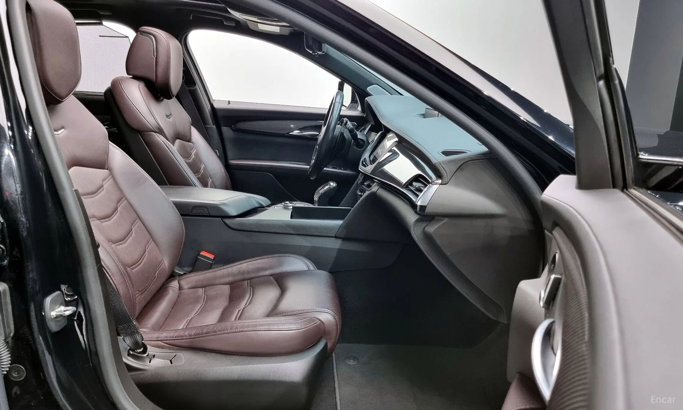 Cadillac CT6 превью 10