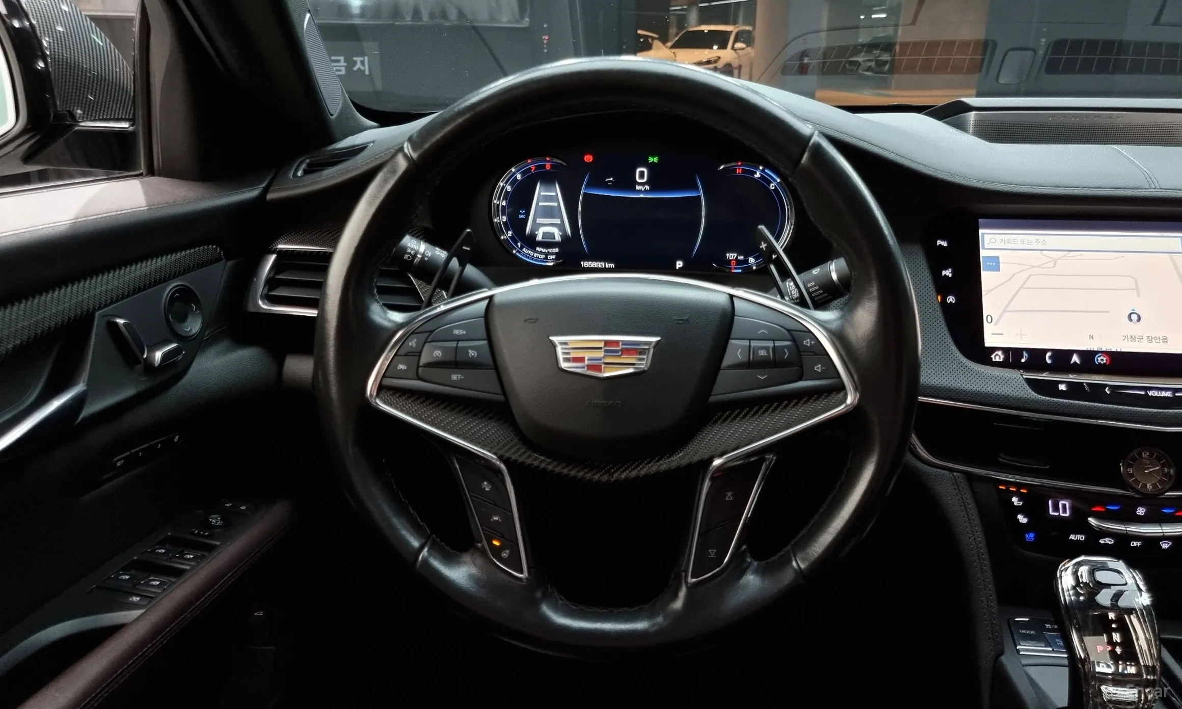 Cadillac CT6 превью 13