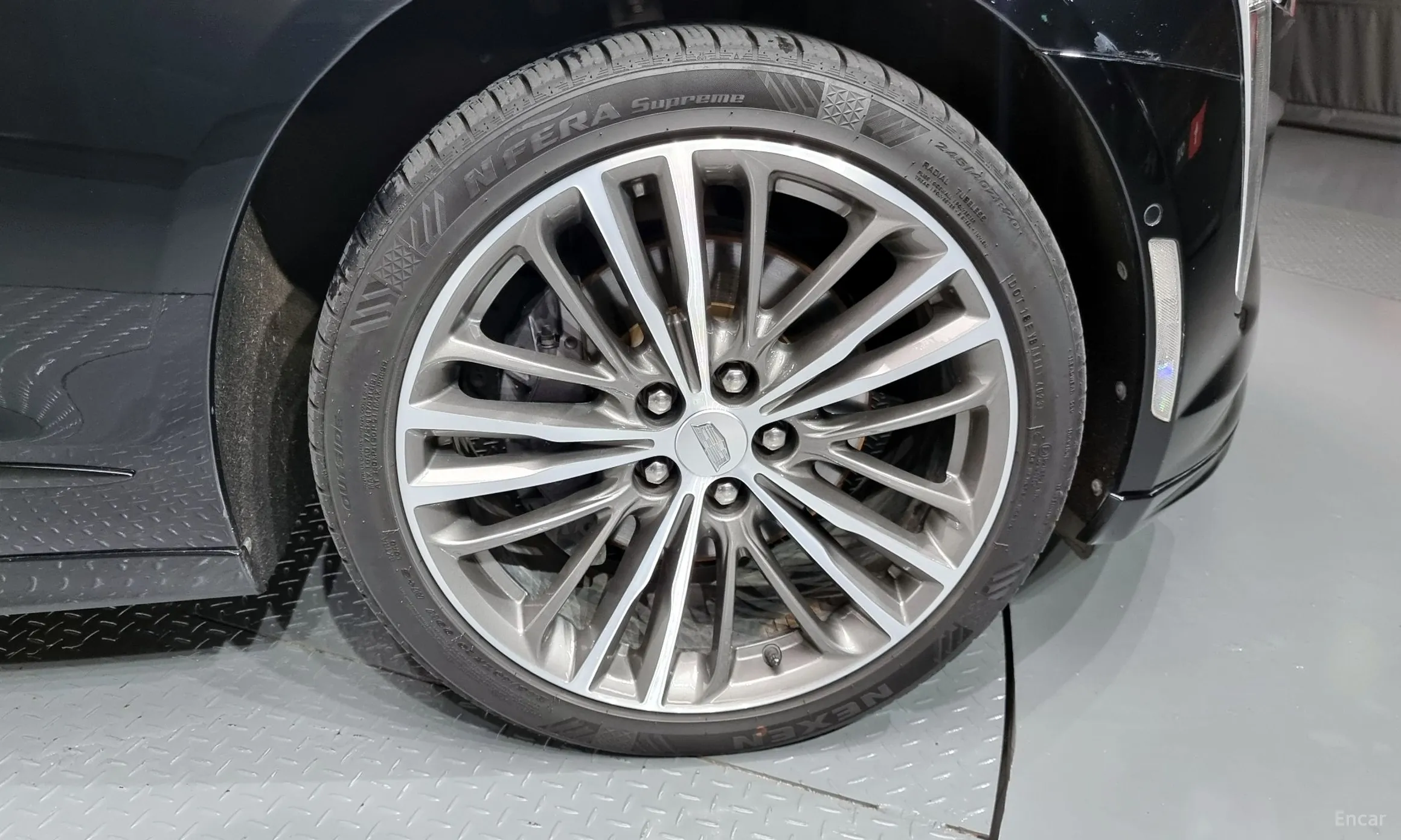 Cadillac CT6 превью 5