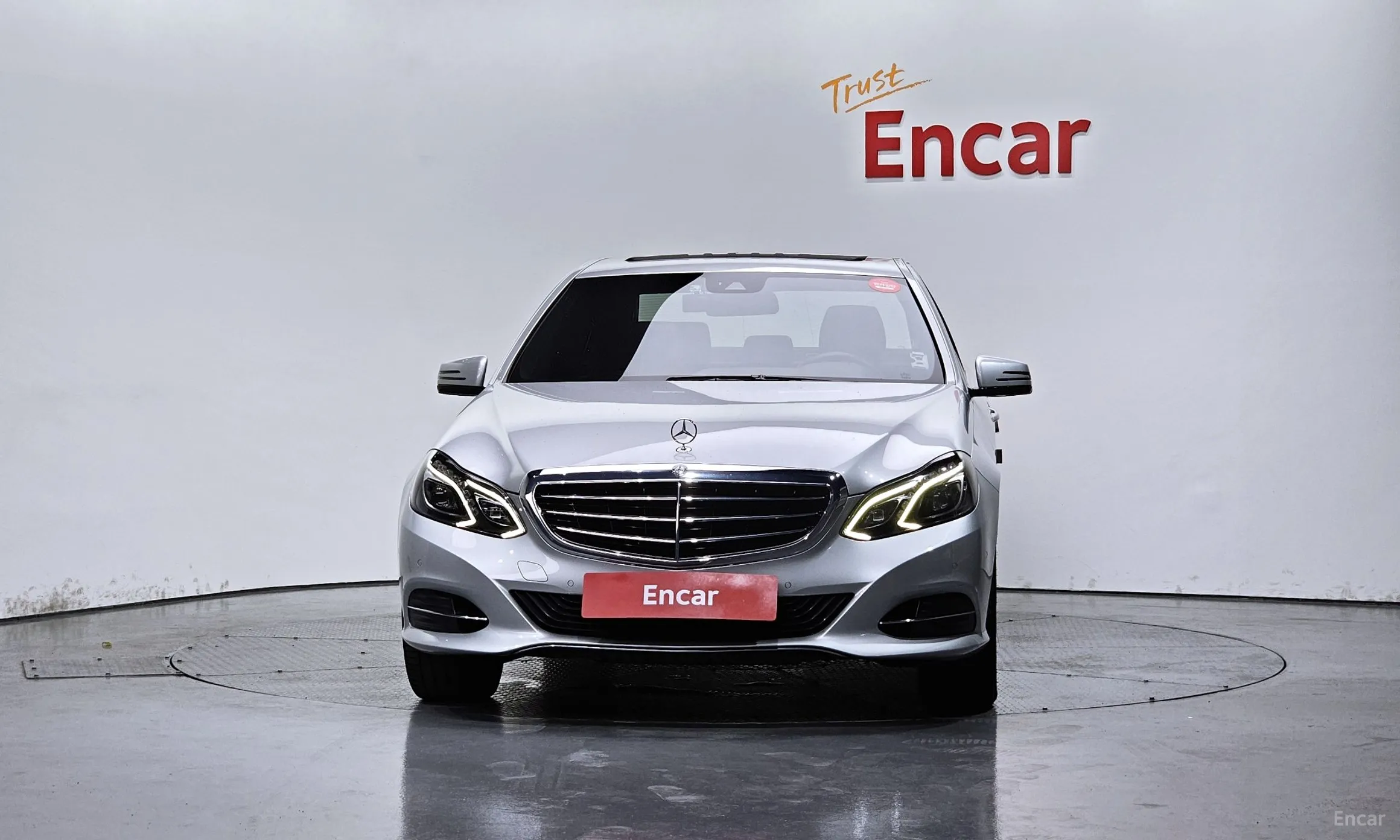Mercedes Benz E-Class W212 превью 2