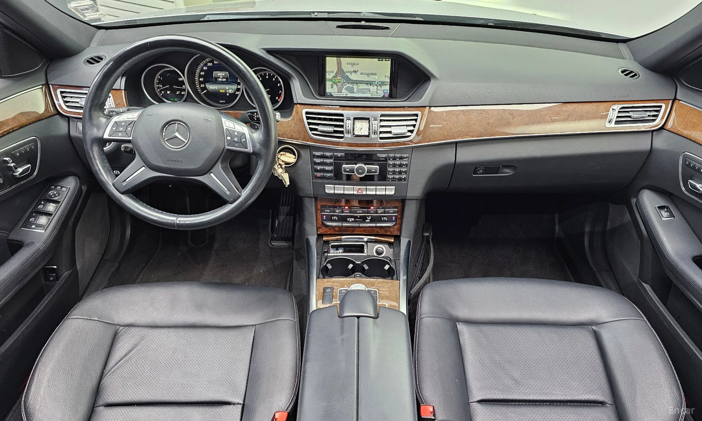 Mercedes Benz E-Class W212 превью 4