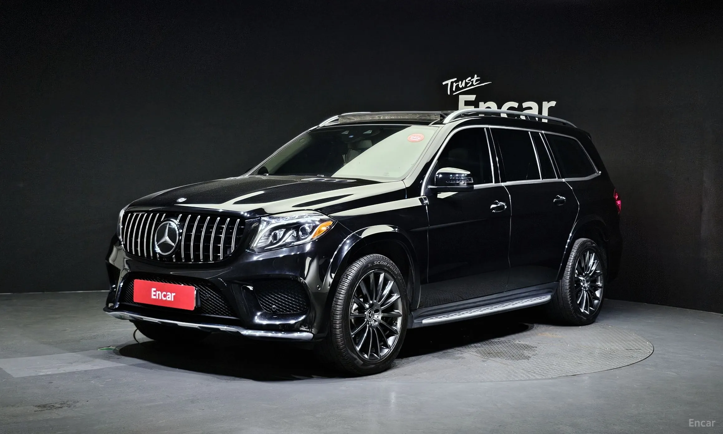 Mercedes Benz GLS-Class X166