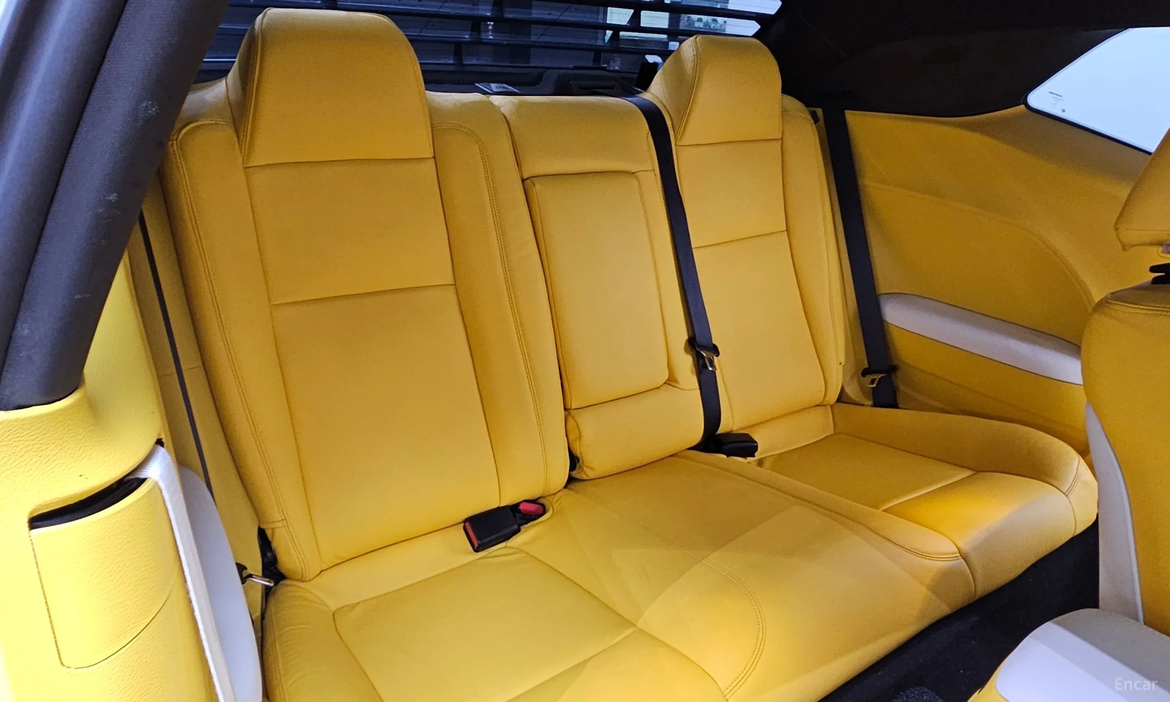 Dodge Challenger превью 12
