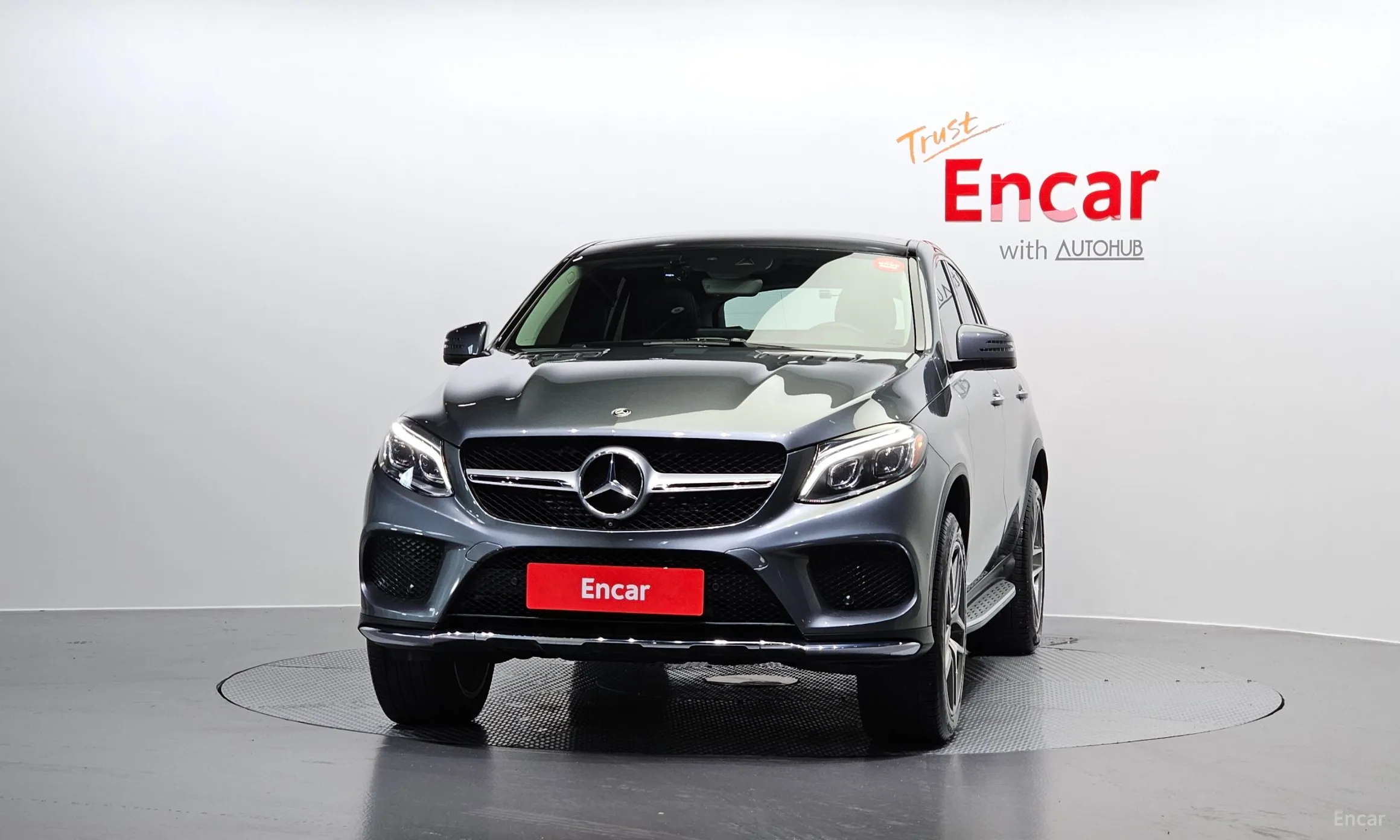 Mercedes Benz GLE-Class W166