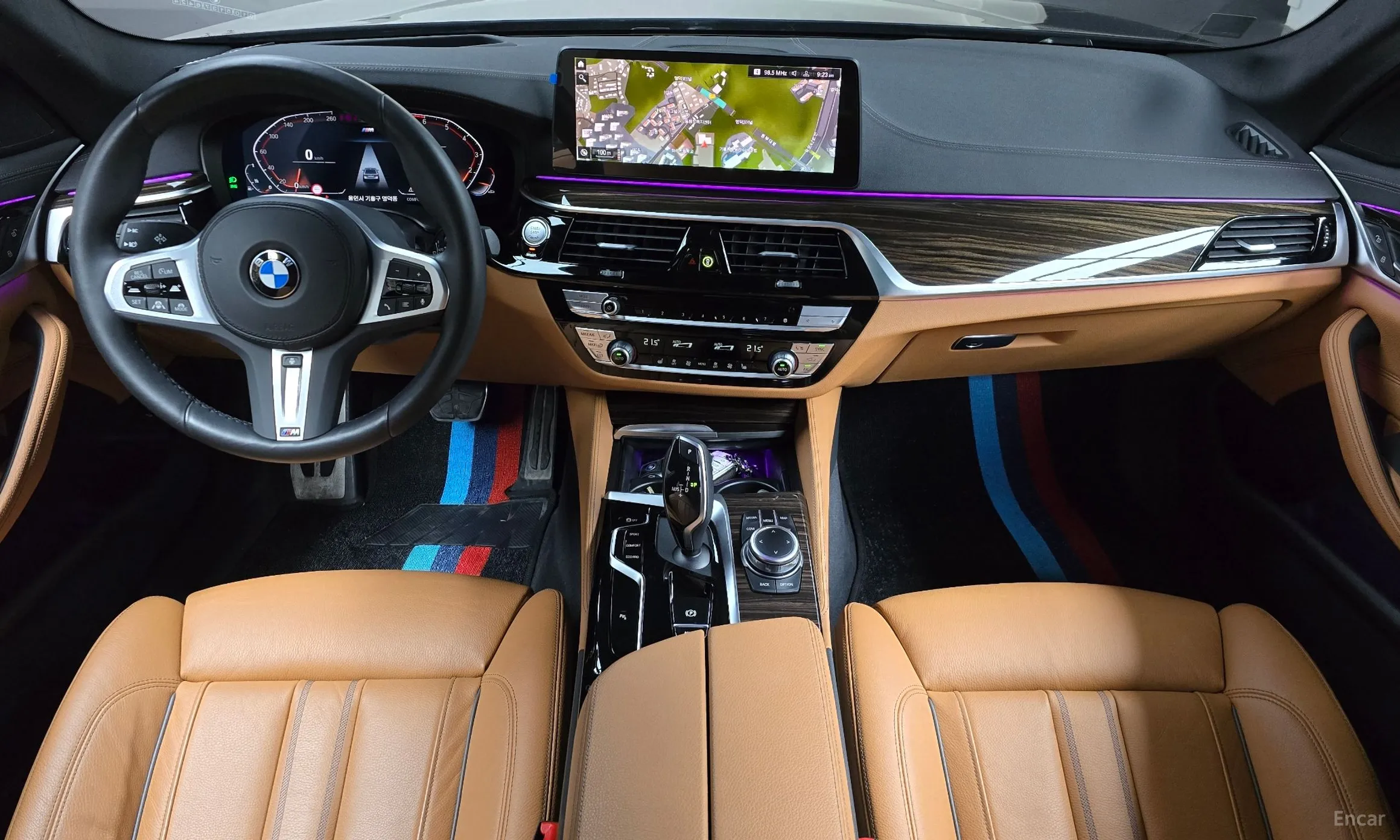 BMW 5 Series (G30) превью 4