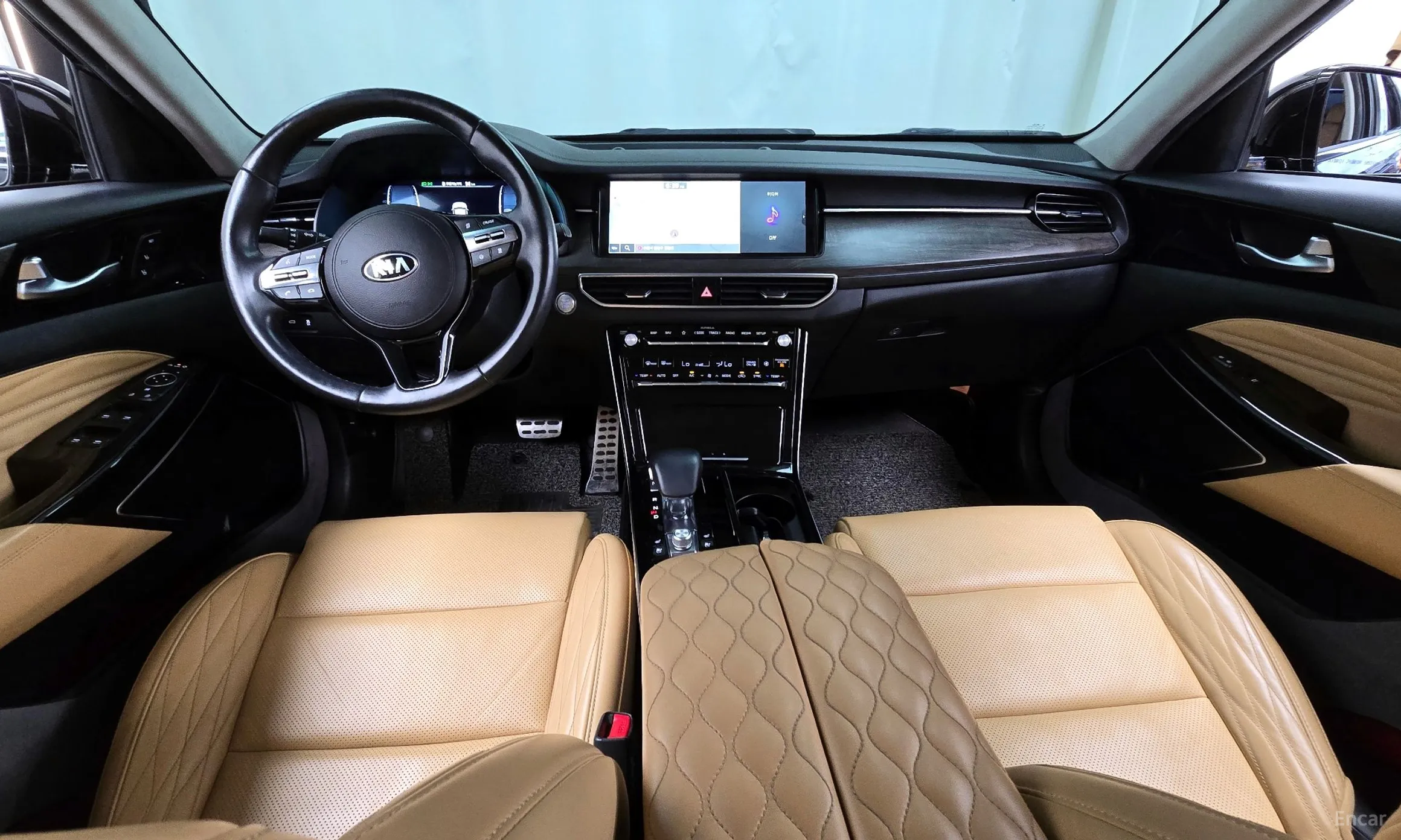 Kia K7 Premier Hybrid превью 4