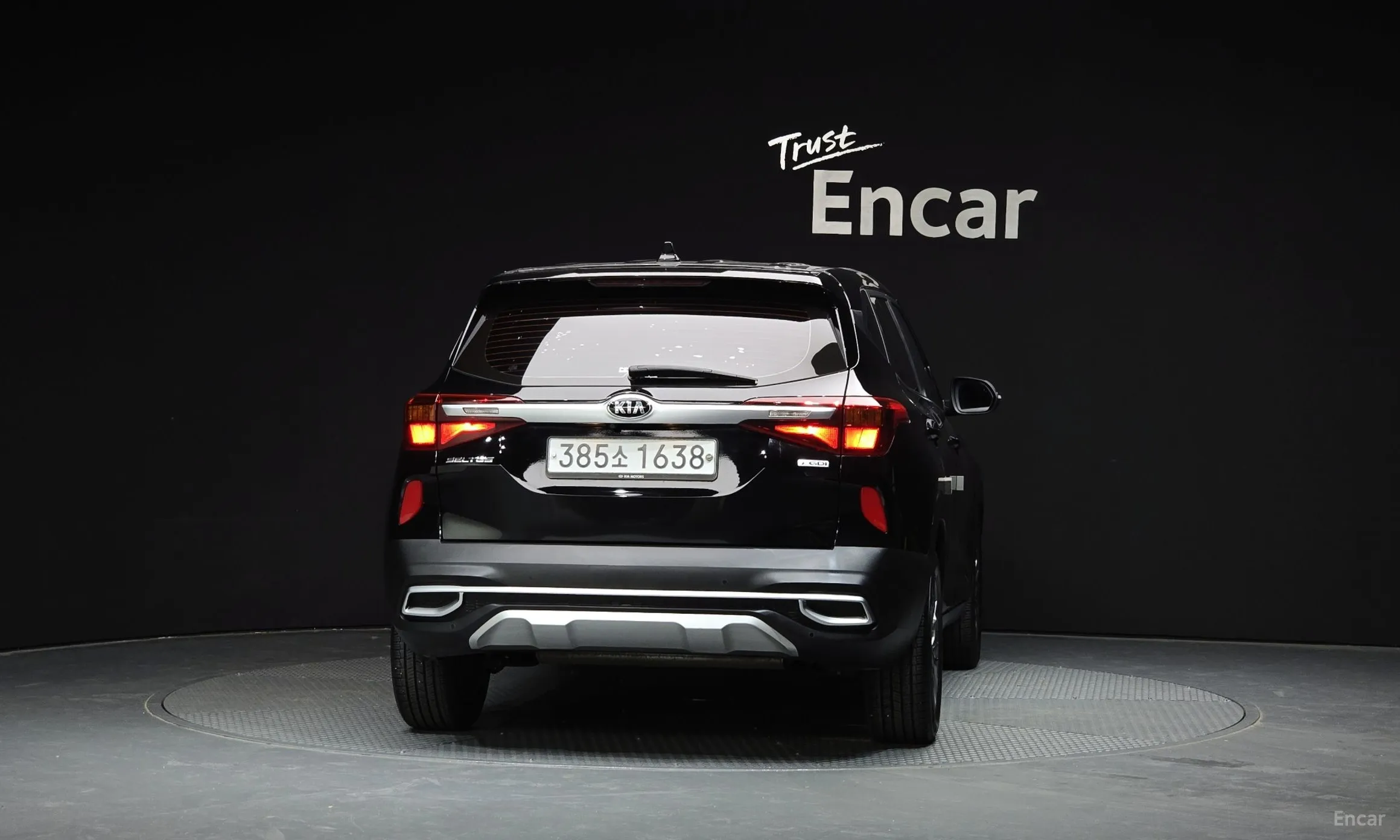 Kia Seltos превью 3