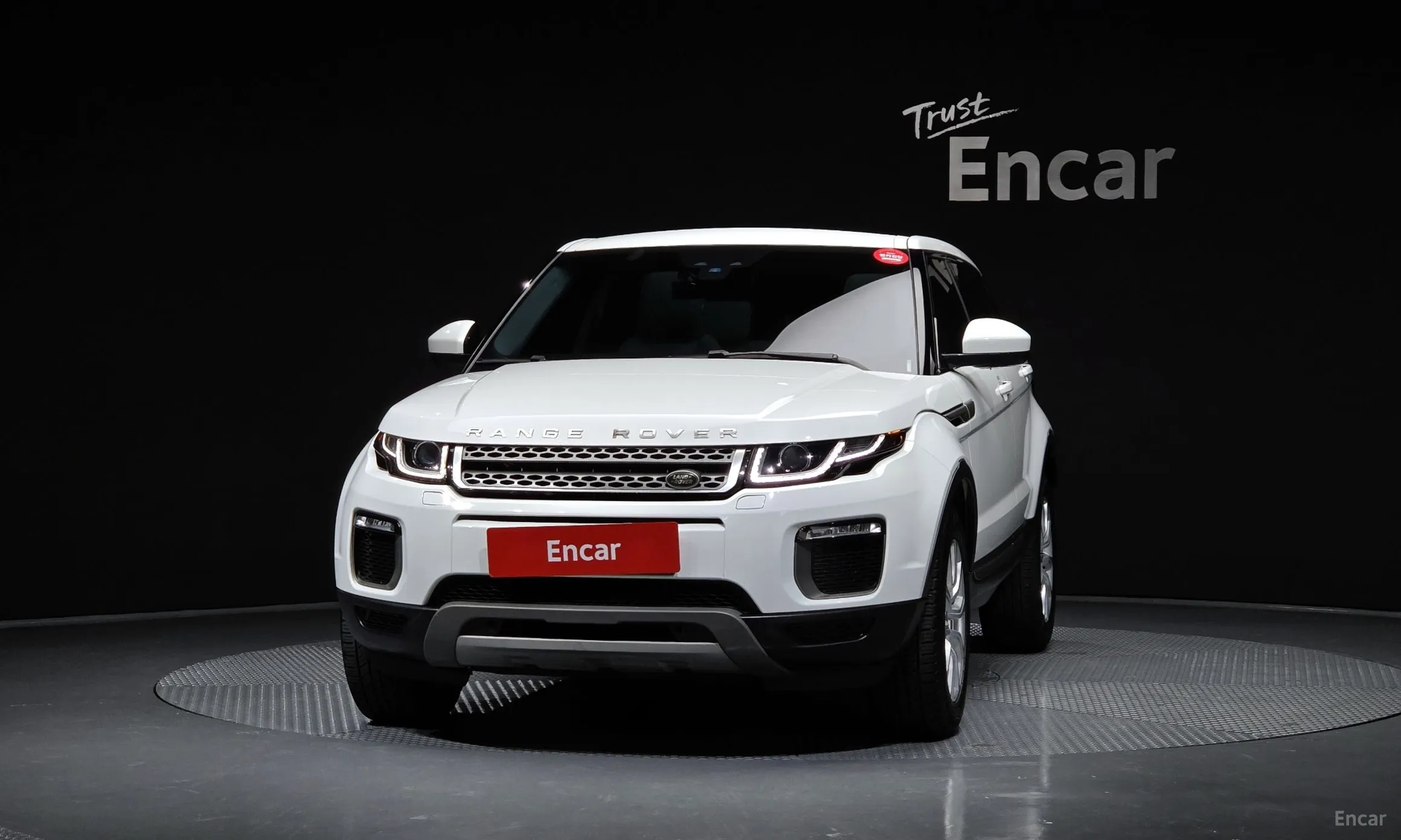 Land Rover Range Rover Evoque превью 2